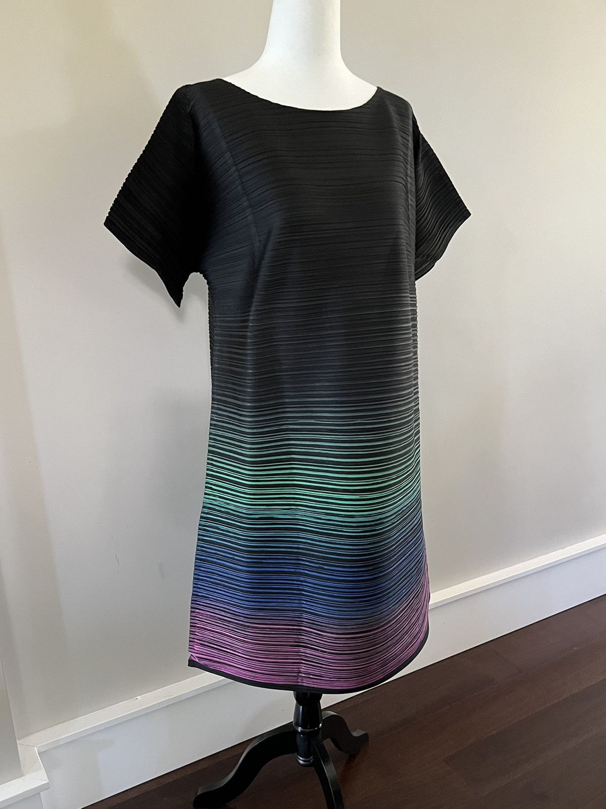 Pleats Please Issey Miyake Issey Miyake Pleats Please Gradient Dress - JP3 Size L / US 10 / IT 46 - 2 Thumbnail