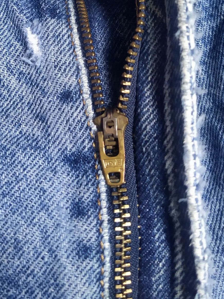 Levi's Vintage Levi’s 517 Bootcut Jeans Distressed Workwear Indigo Size US 36 / EU 52 - 8 Thumbnail