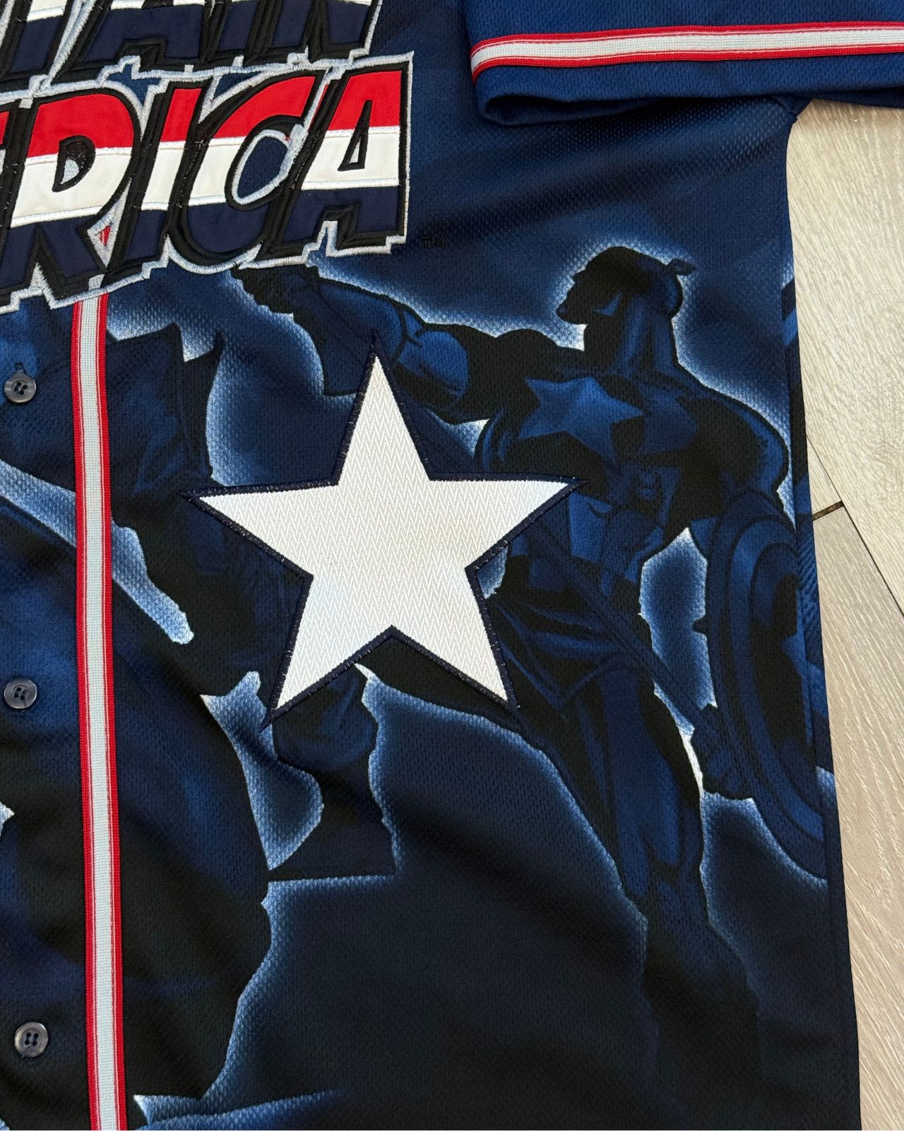 Marvel Comics Vintage 2002 Marvel Comics Captain America Baseball Jersey L Size US L / EU 52-54 / 3 - 9 Thumbnail