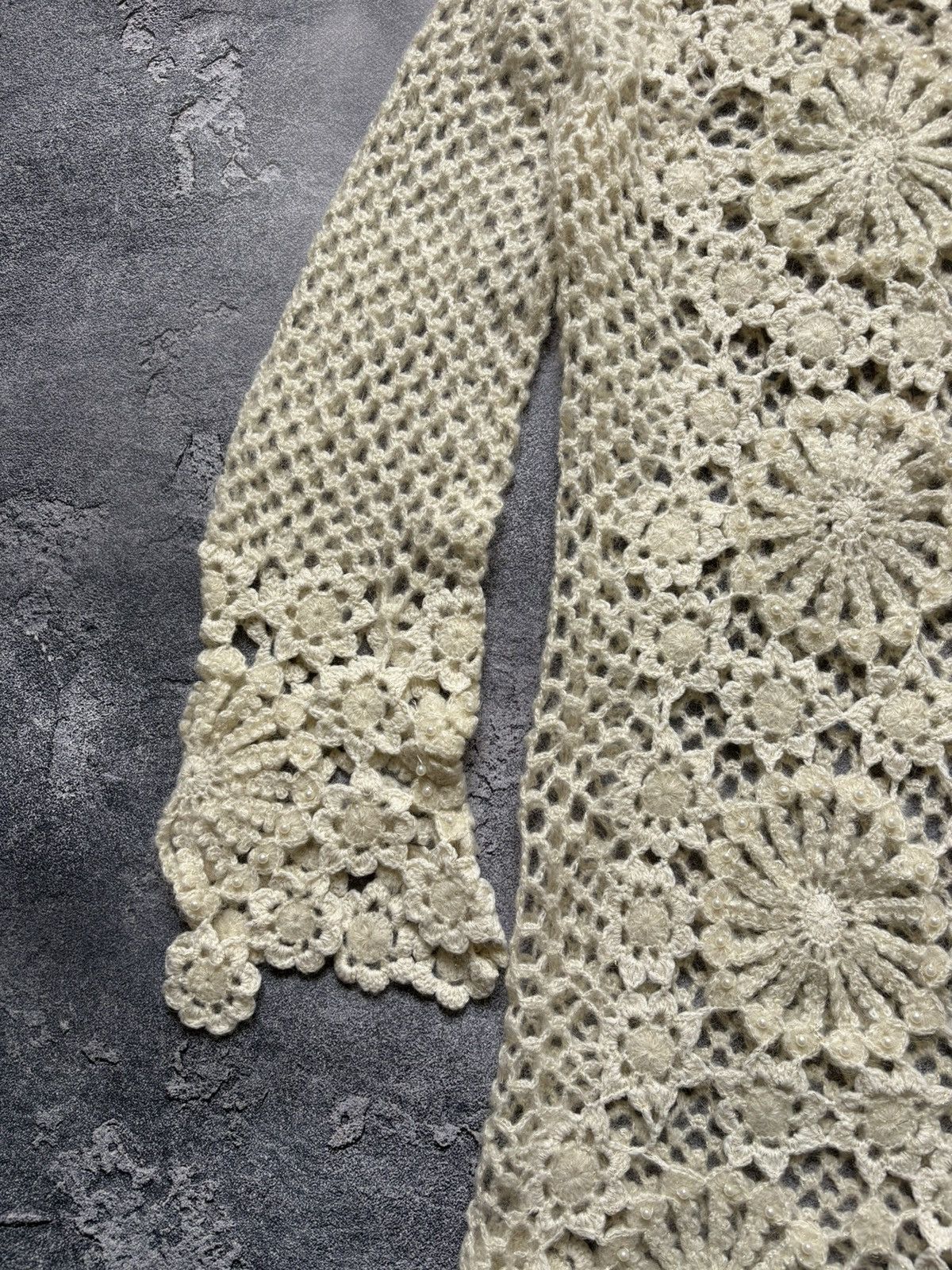 Max Mara Max Mara Luxury Knit Crochet Lace Beaded Pearl Cardigan Size M / US 6-8 / IT 42-44 - 5 Thumbnail