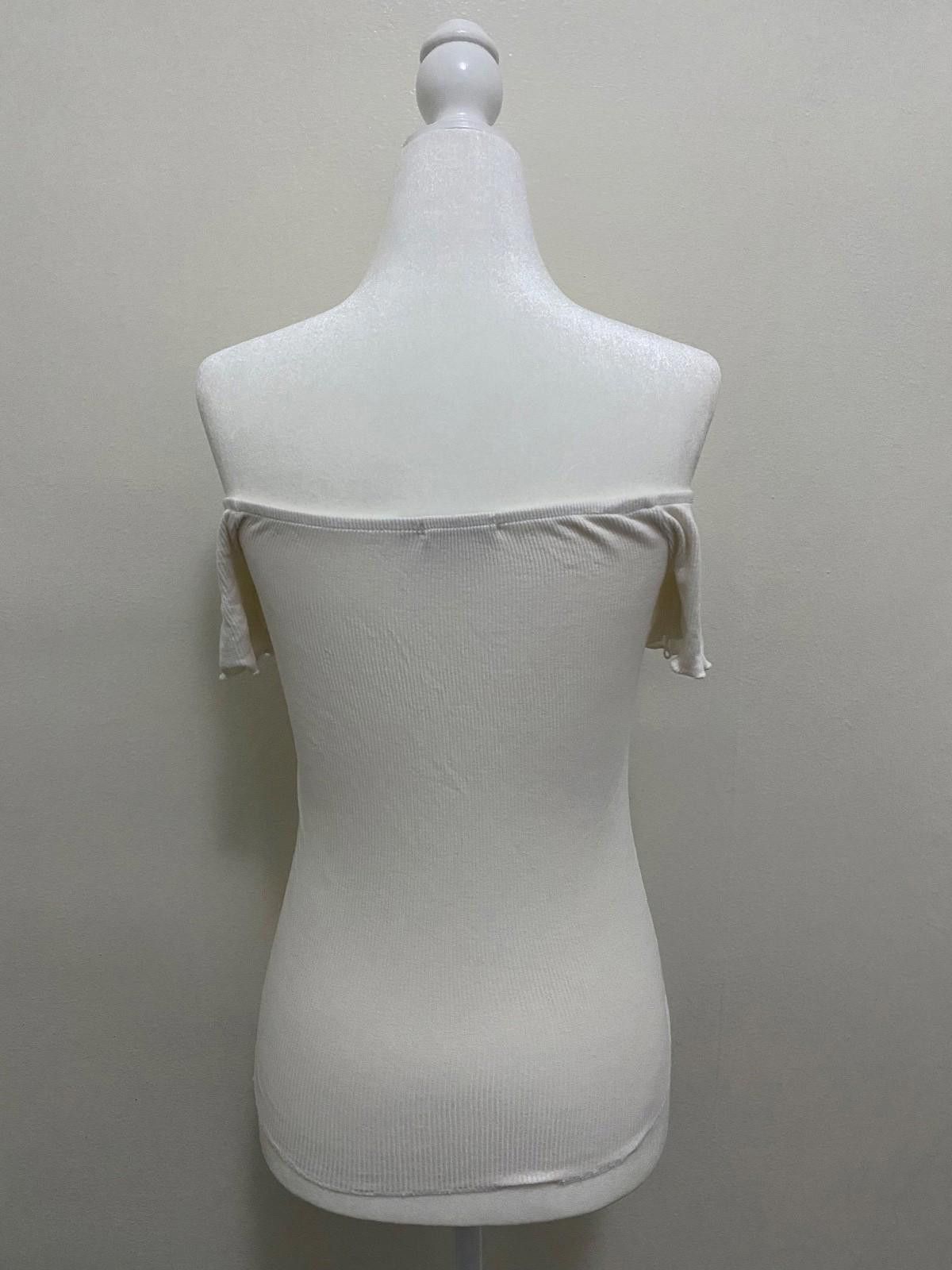 Other STRADIVARIUS Off-Shoulder Knit Sweetheart Top (MEDIUM) Size M / US 6-8 / IT 42-44 - 4 Thumbnail
