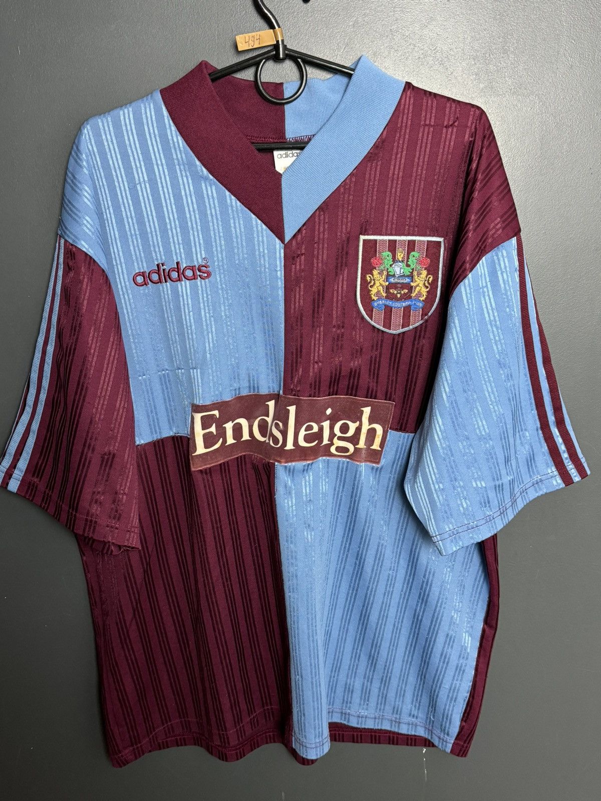 Adidas Burnley 96/98 Home Football Jersey Size US XL / EU 56 / 4 - 1 Thumbnail