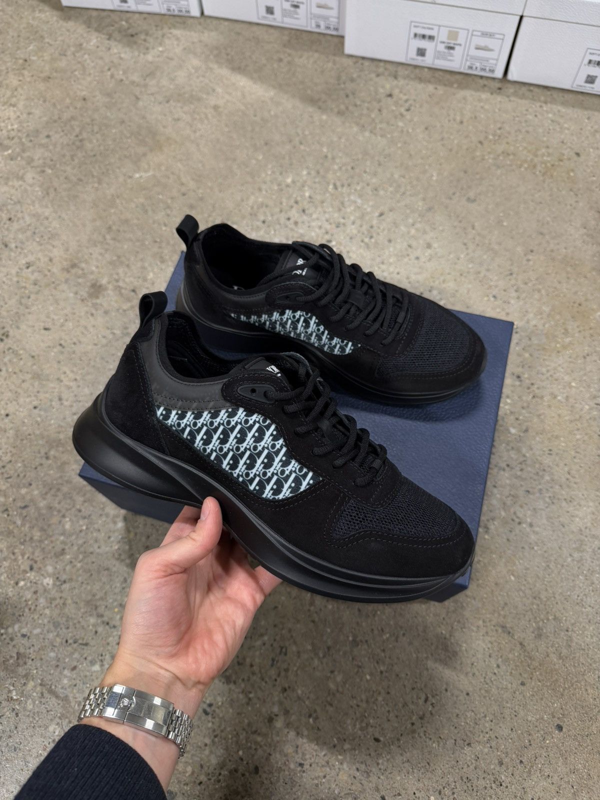 Dior Dior b25 Oblique Sneaker NEW 1200$ Size US 8 / EU 41 - 1 Thumbnail