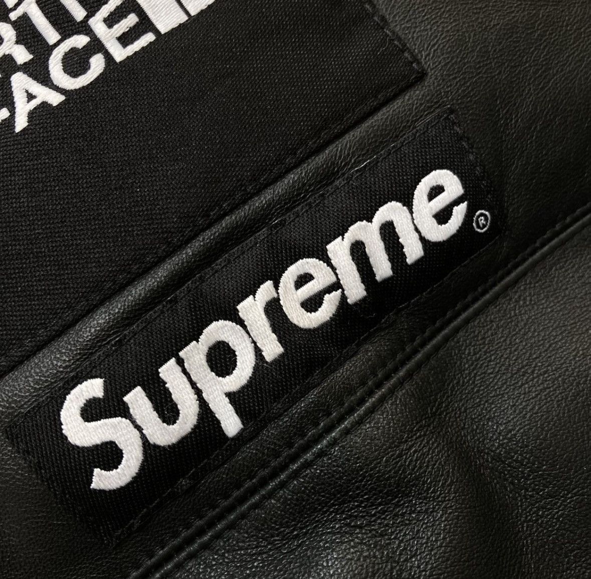 Supreme × The North Face Supreme x The North Face - Leather Nuptse Jacket Size US XL / EU 56 / 4 - 10 Thumbnail