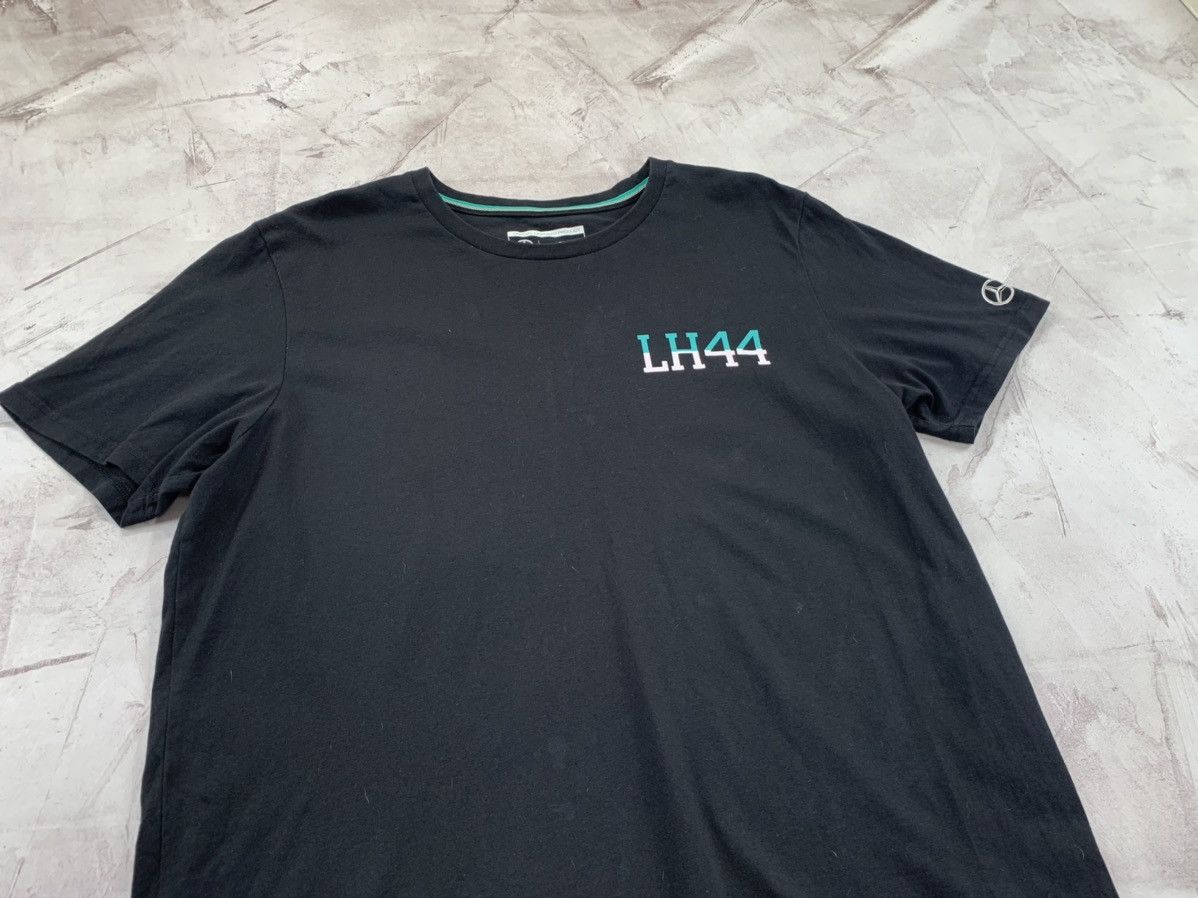 Mercedes-Benz Mens t shirt Mercedes AMG Petronas Hamilton Size L Size US L / EU 52-54 / 3 - 4 Thumbnail