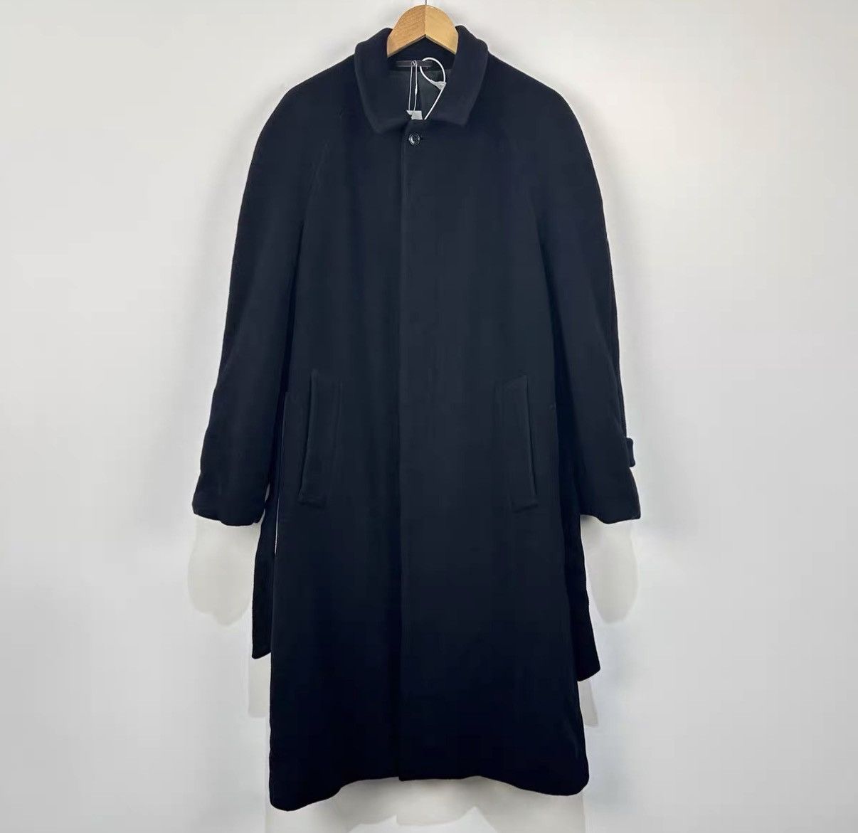 Valentino Valentino Wool & Cashmere Coat J42 Size US XXL / EU 58 / 5 - 1 Thumbnail