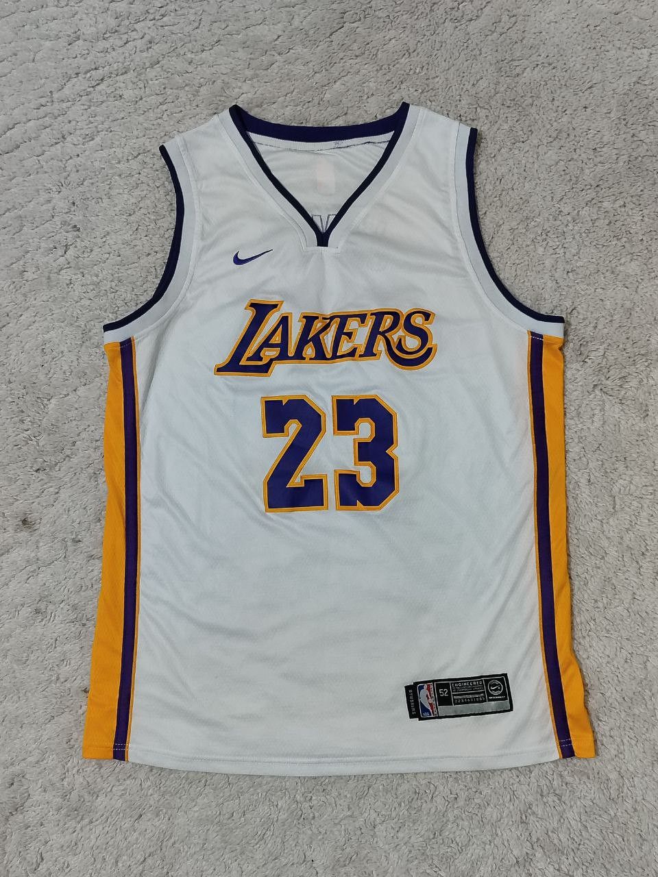 NBA × Nike × Vintage 🏀Vintage Nike Lakers Jersey James #23 Size US XL / EU 56 / 4 - 1 Thumbnail