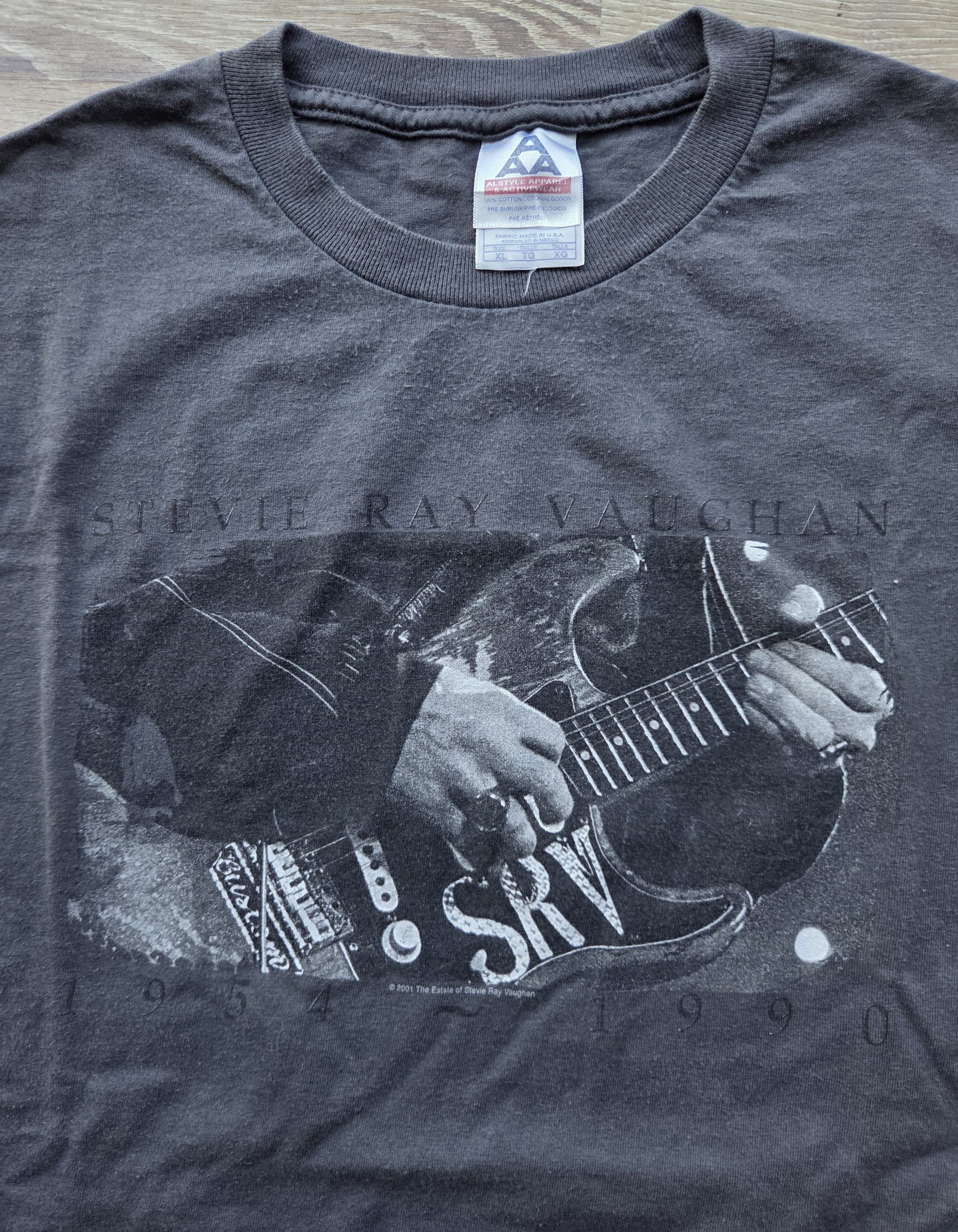 Band Tees Vintage Stevie Ray Vaughan SRV Blues Rock Guitar Band Shirt Size US XL / EU 56 / 4 - 3 Thumbnail