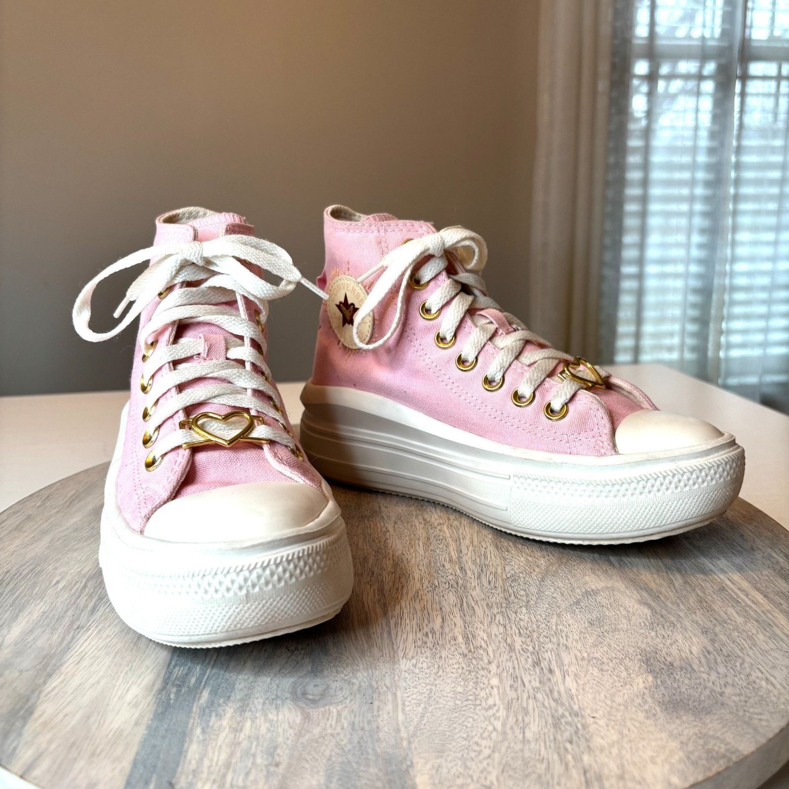 Converse Converse Chuck Taylor Platform Move Pink Heart Sneakers 5.5 Size US 5.5 / IT 35.5 - 1 Thumbnail