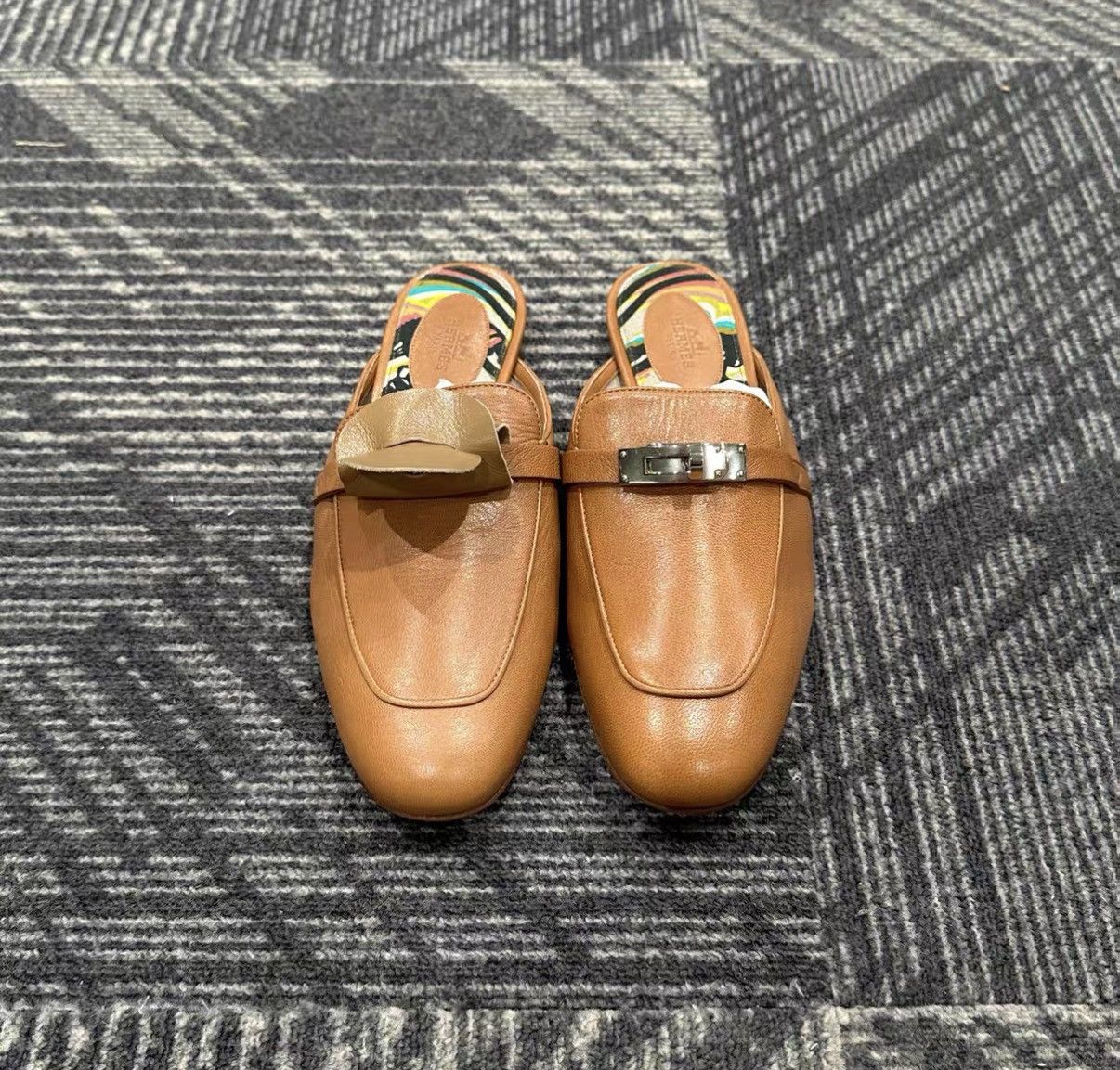 Hermes Hermès Kelly Brown Silver Buckle Mules J42 Size US 8 / IT 38 - 2 Thumbnail