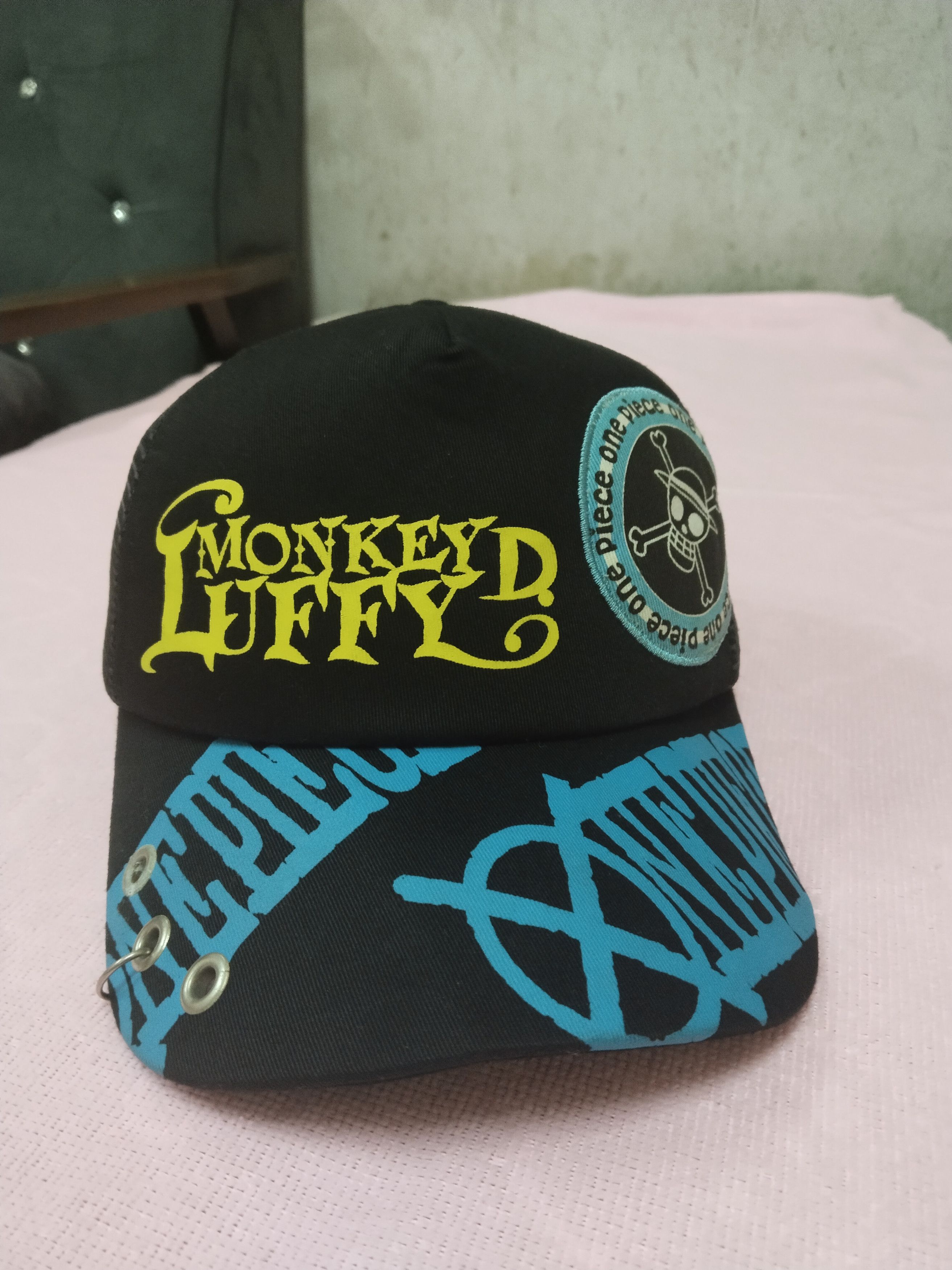 One Piece RARE ONE PIECE MONKEY D.LUFFY TRUCKER HAT Size ONE SIZE - 1 Thumbnail