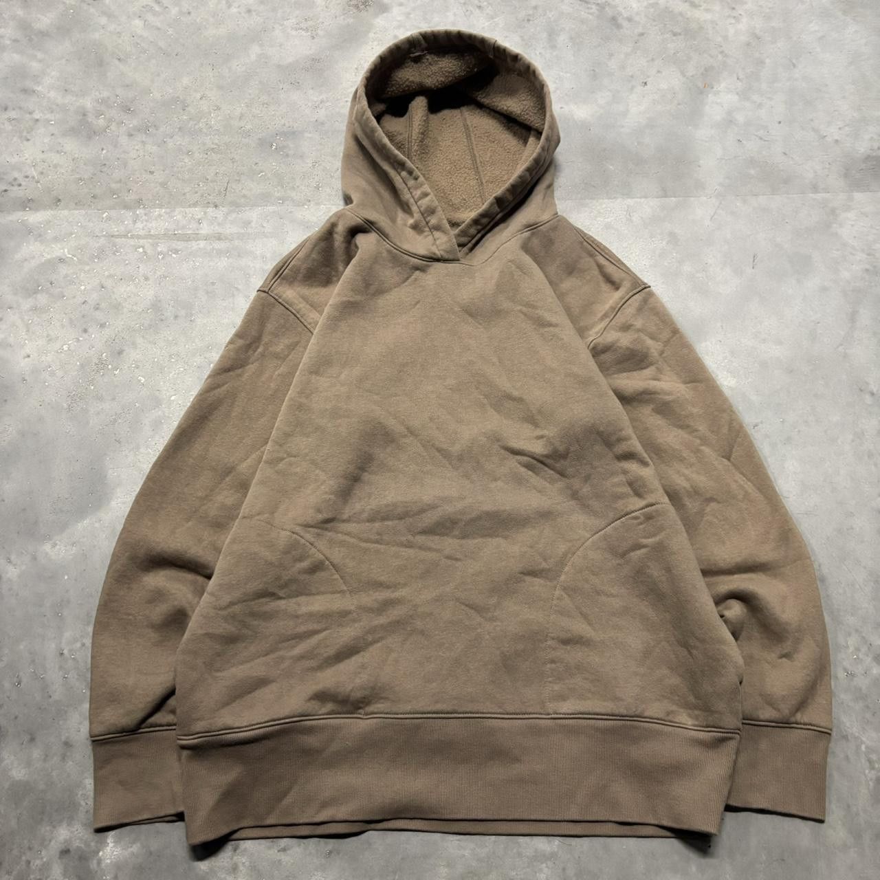 Japanese Brand × Vintage Crazy Vintage Y2K/2000s Light Brown Blank Essential Hoodie! Size US L / EU 52-54 / 3 - 1 Thumbnail