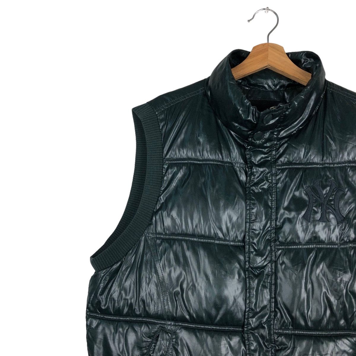 New York Yankees 🔥Vintage Sleeveless Biker Puffer Down Jacket MLB New York Size US M / EU 48-50 / 2 - 7 Thumbnail