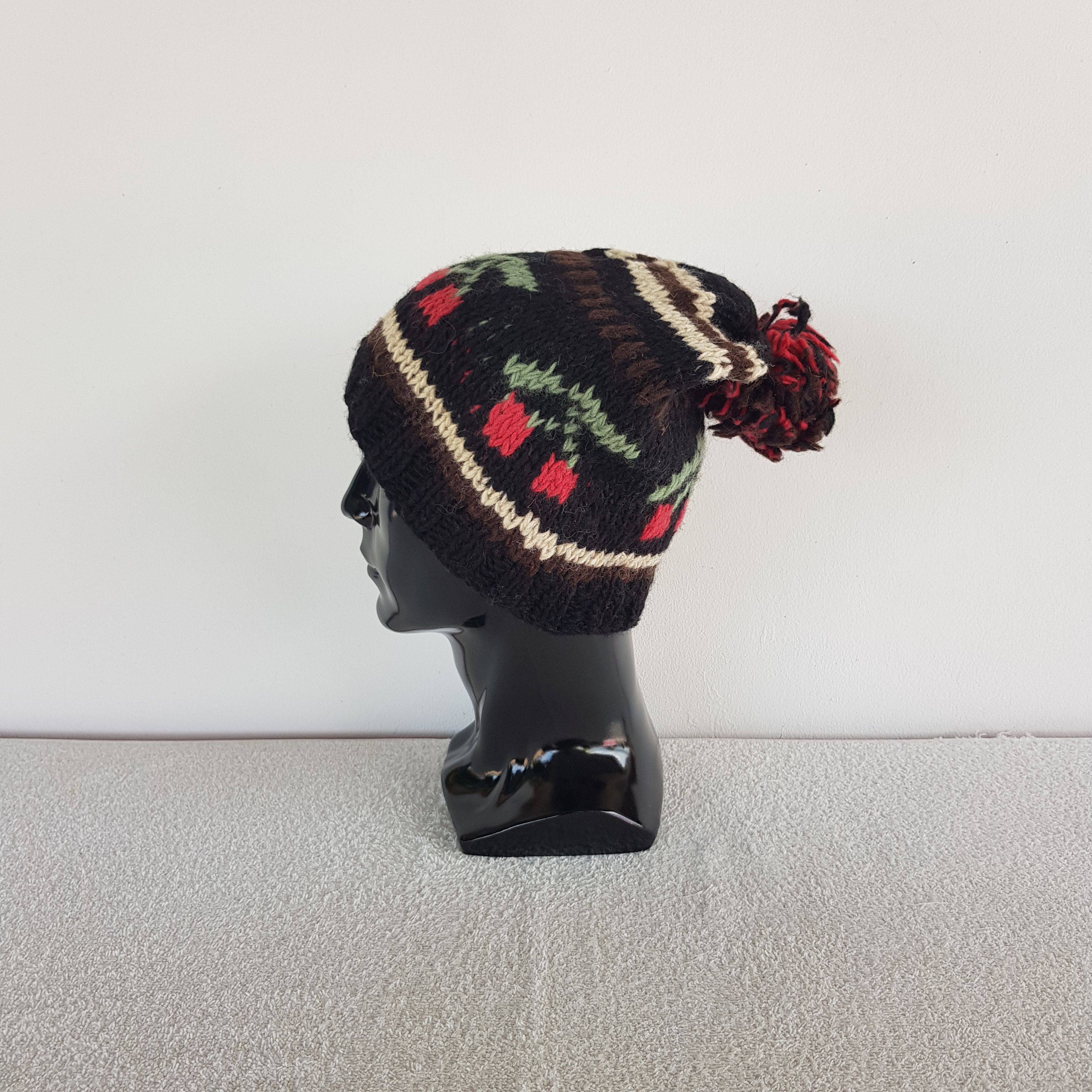 Japanese Brand Vintage Nice Beanie Crochet Wool Snow Caps Hats Size ONE SIZE - 4 Thumbnail