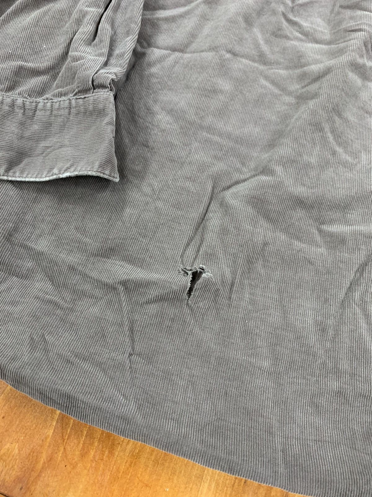 Vintage Vintage 1990s Distressed Corduroy Shirt Size US L / EU 52-54 / 3 - 1 Thumbnail
