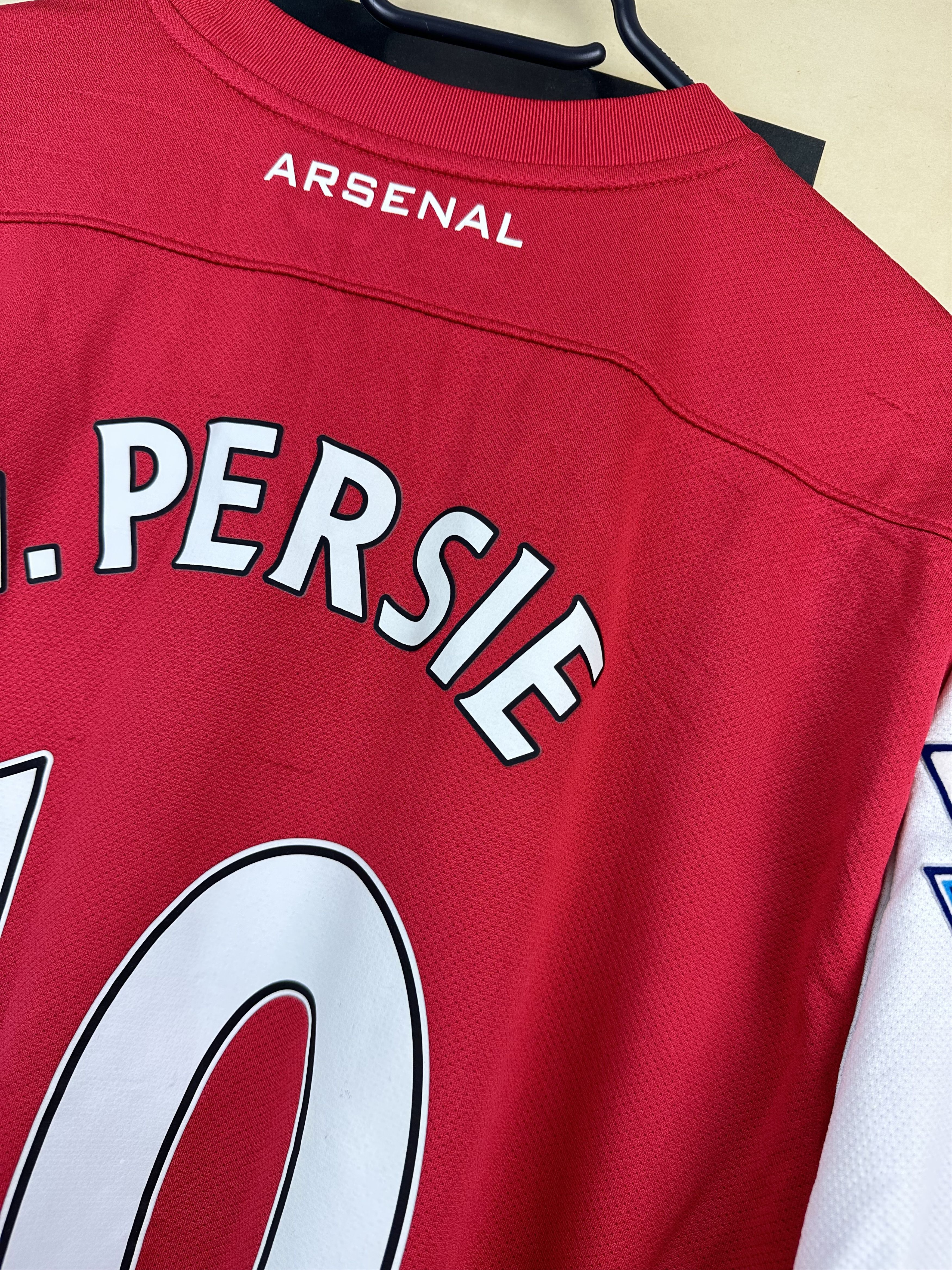 Nike Arsenal football shirt 2011 Soccer #10 v. Persie Jersey Nike Size US L / EU 52-54 / 3 - 18 Thumbnail