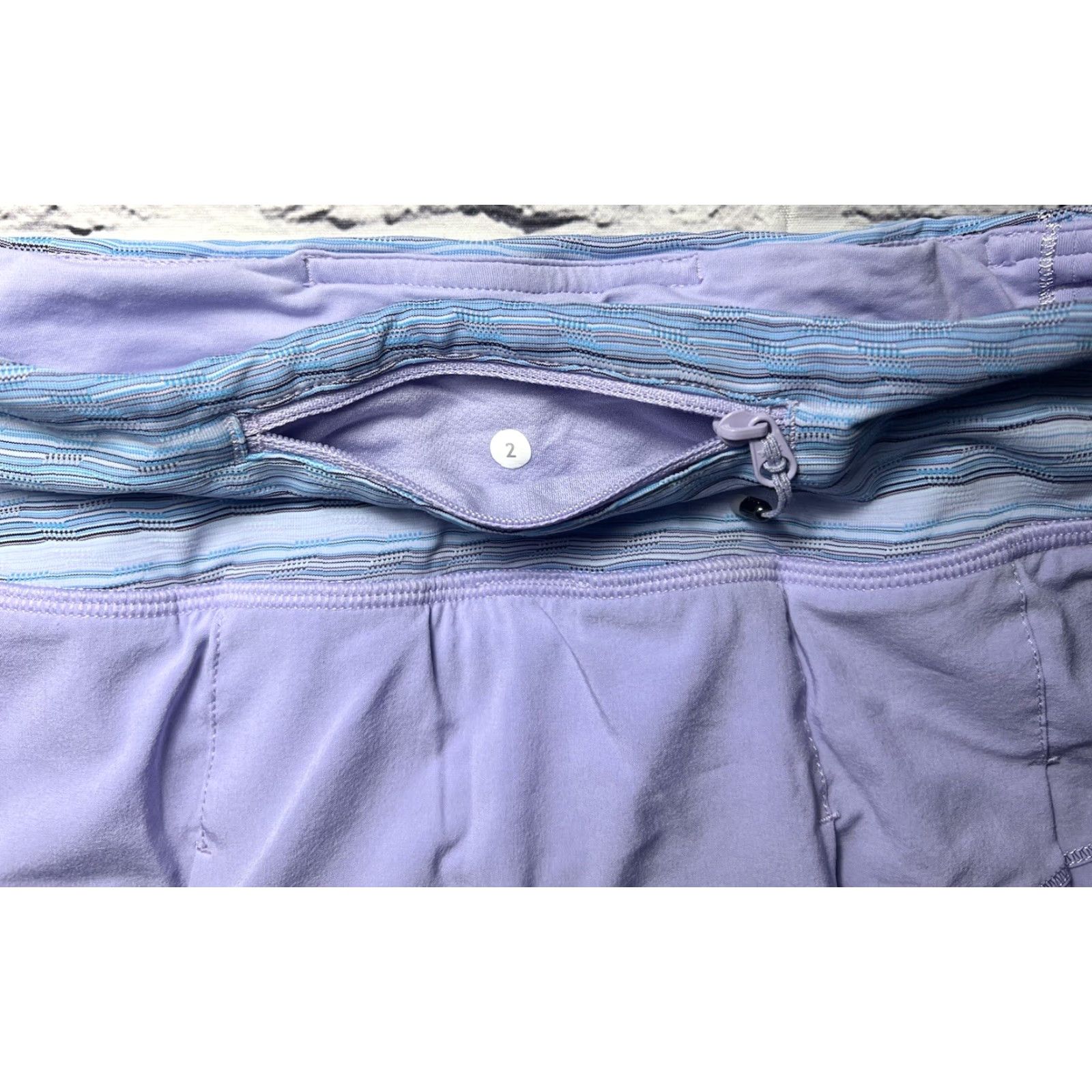 Lululemon Lululemon Skirt Skort White Purple Mid Rise 2 Short Running Womens Size 2 Size 26" / US 2 / IT 38 - 6 Thumbnail