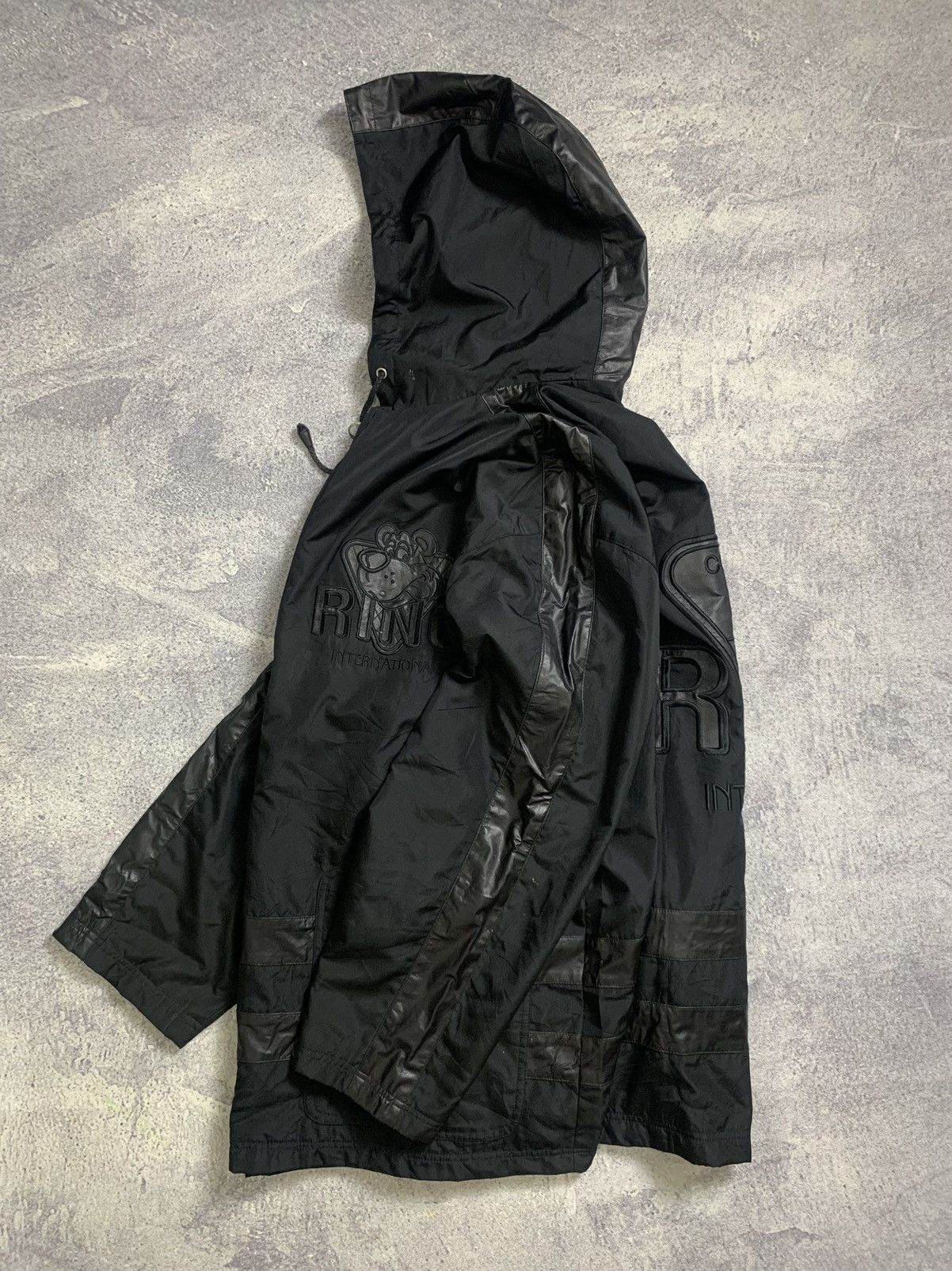 Japanese Brand × Vintage Vintage Black 'Ring' Windbreaker Jacket Size US L / EU 52-54 / 3 - 4 Thumbnail