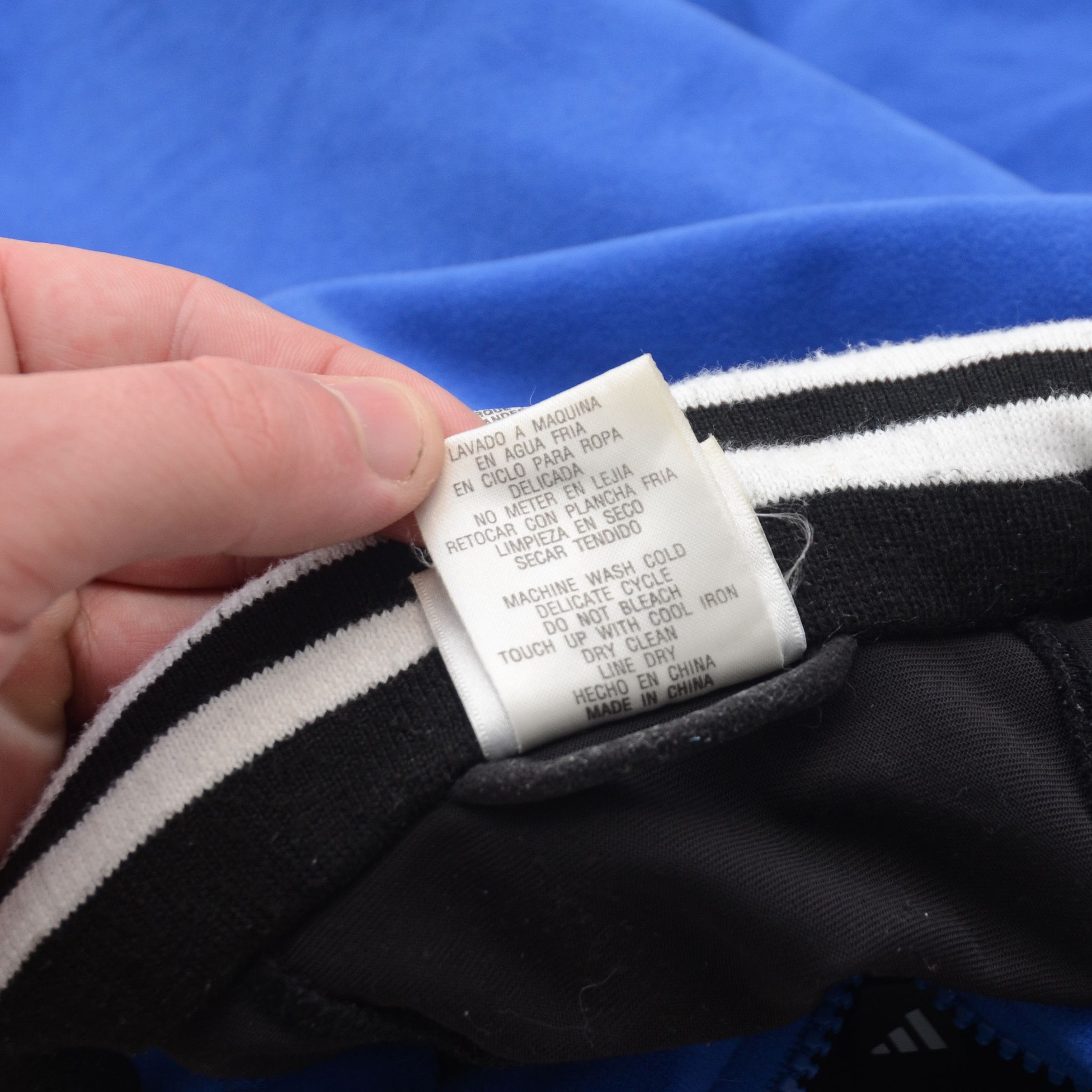 Adidas Vintage Adidas Velour Track Jacket Original Retro Full Zip Size US M / EU 48-50 / 2 - 13 Thumbnail