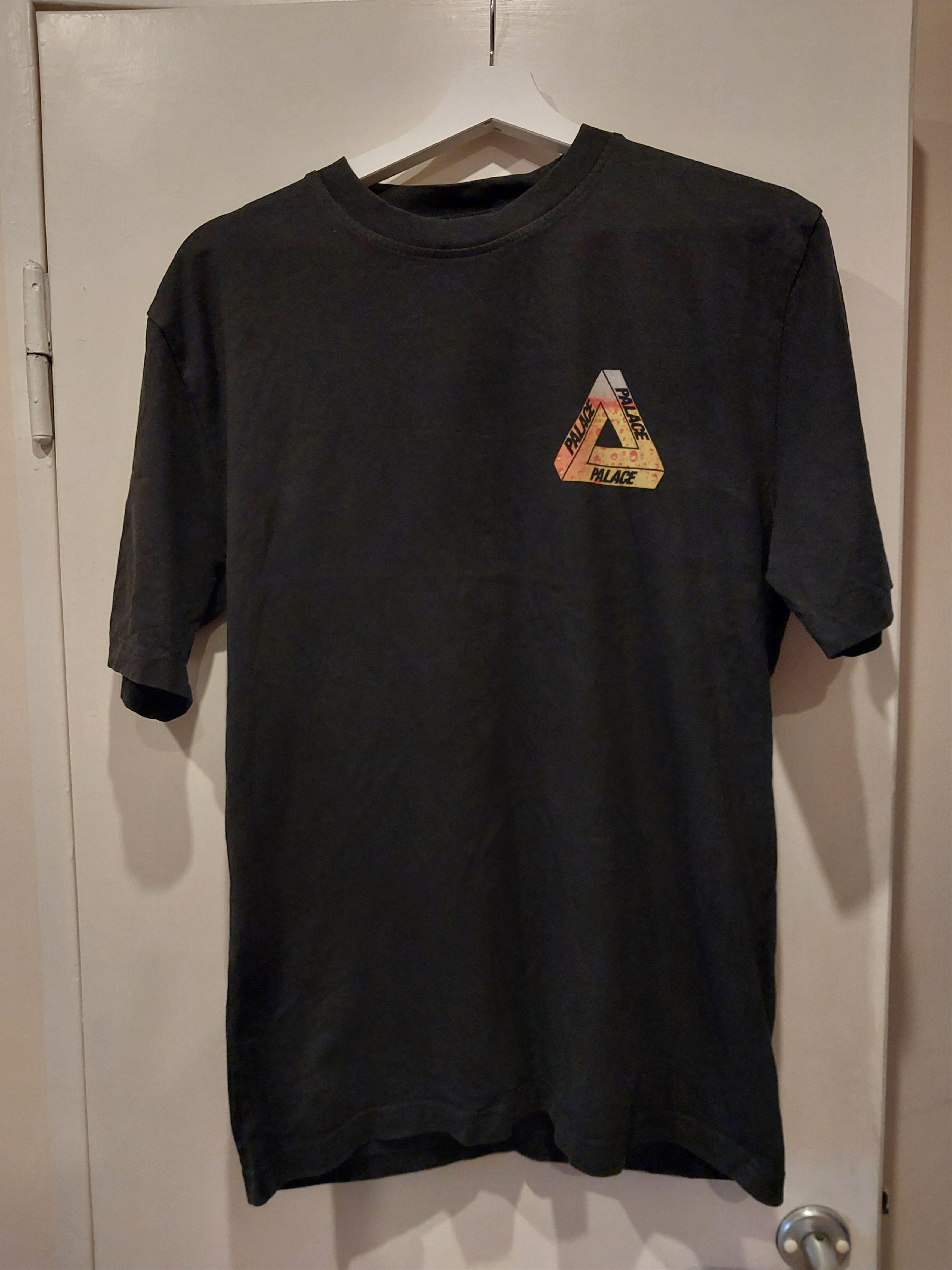 Palace Palace Tri Lager T Shirt Size US S / EU 44-46 / 1 - 1 Thumbnail
