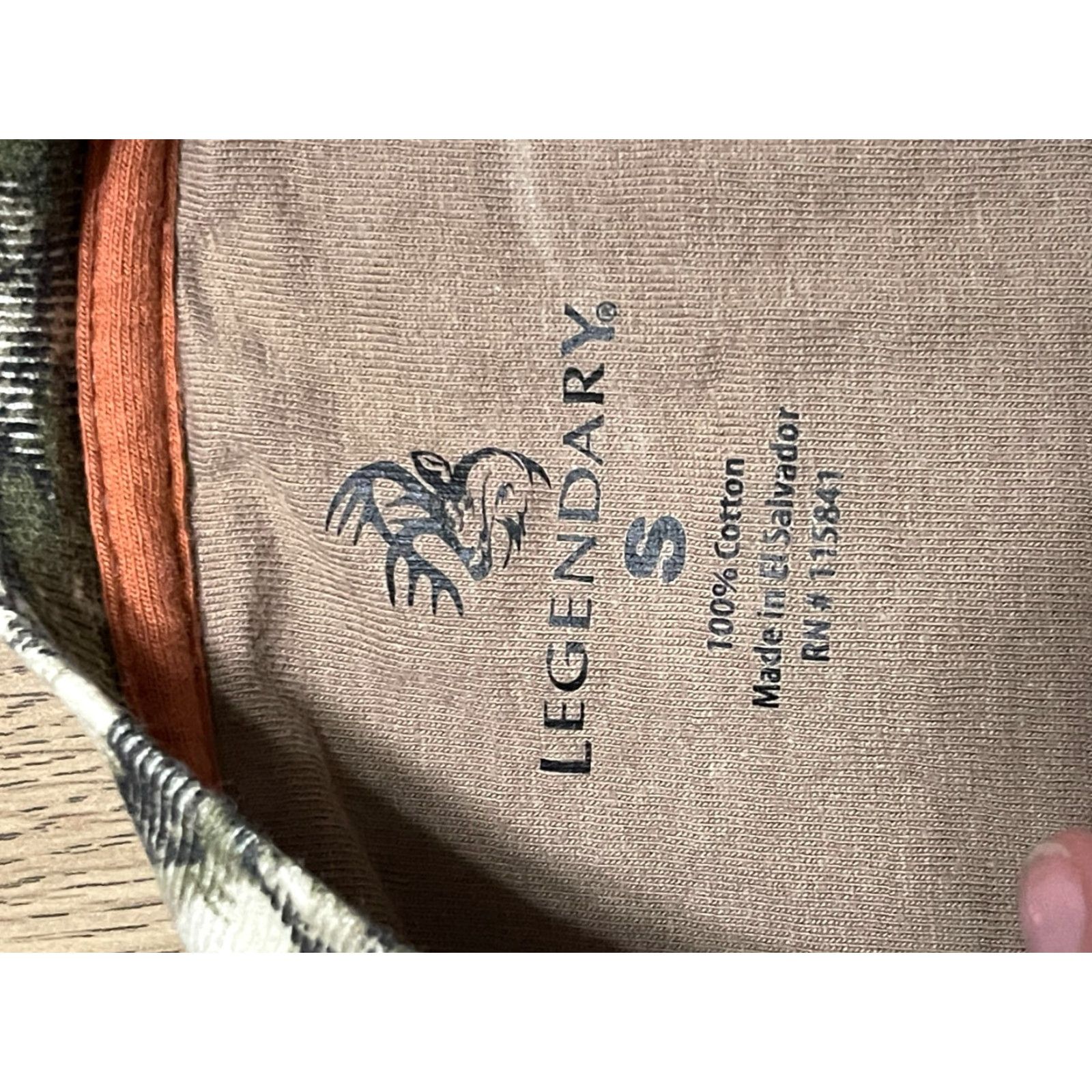 Vintage Legendary Whitetails Shirt Mens Size Small Brown Green Camouflage T-Shirt Casual Short Sleeve Regular Fit Vintage No N/A Size S / US 4 / IT 40 - 6 Thumbnail