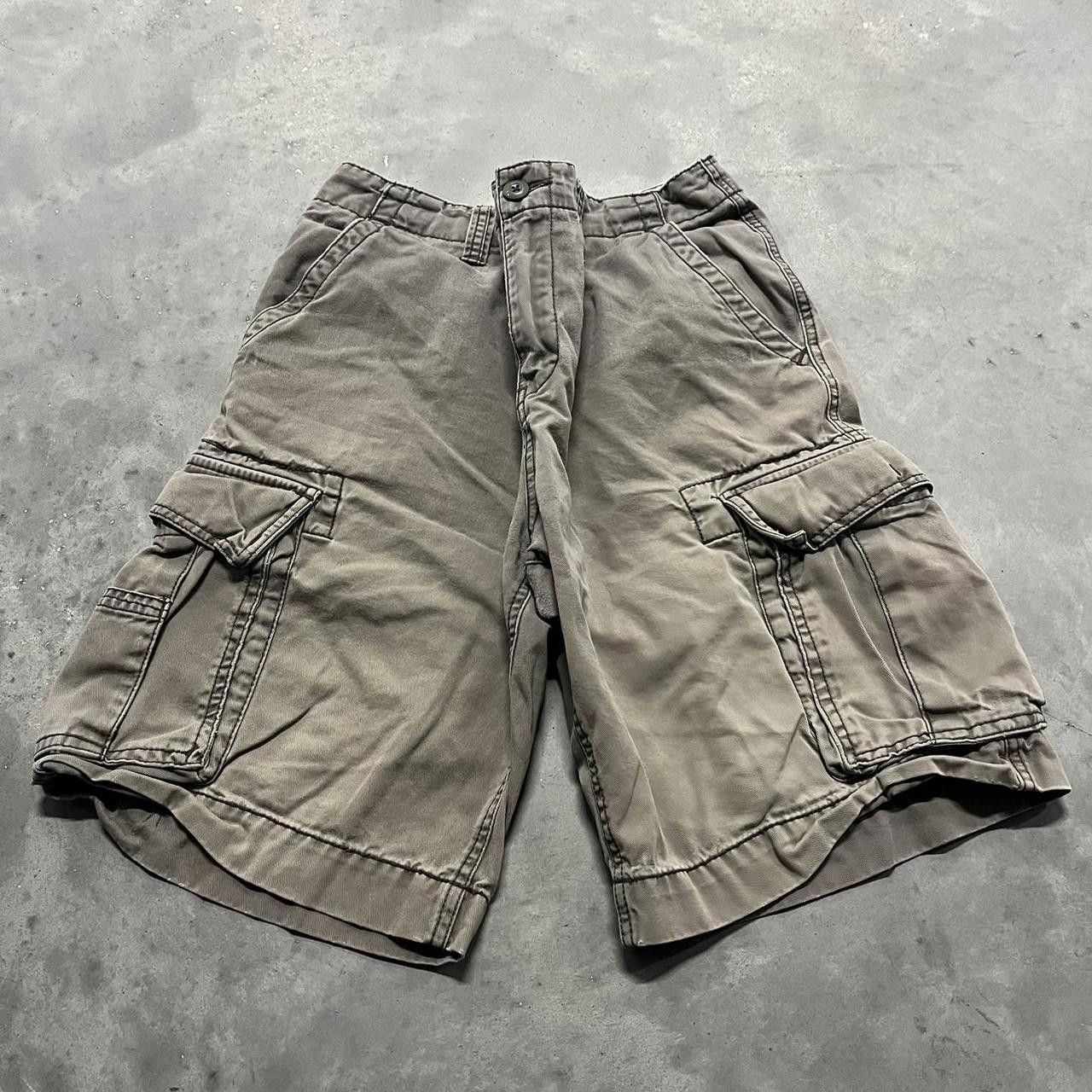 Pre-owned Vintage Crazy  Y2k/2000s Baggy Grunge Faded Khaki Skater Style Cargo Shorts!