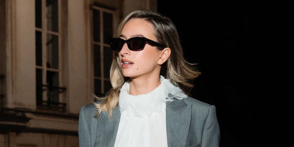 Alexander McQueen ALEXANDER MCQUEEN black rectangular acetate sunglasses Size ONE SIZE - 4 Thumbnail