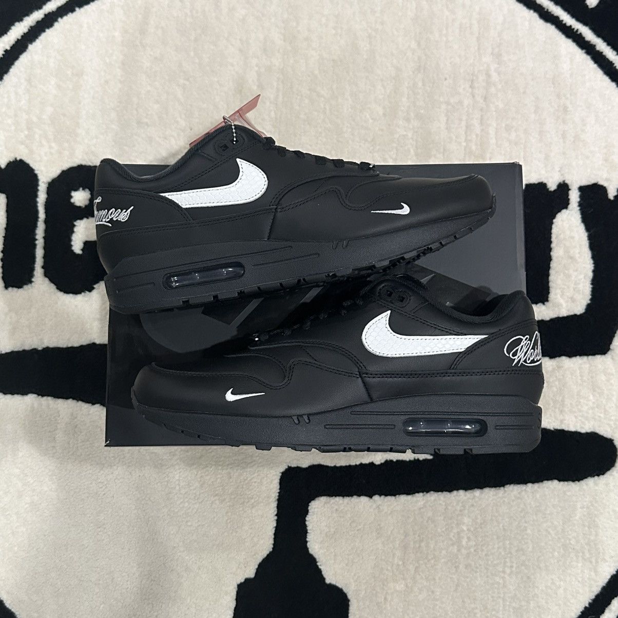 Nike × Supreme Nike Supreme Air Max 1 ‘87 SP Black/White Size US 11 / EU 44 - 1 Thumbnail
