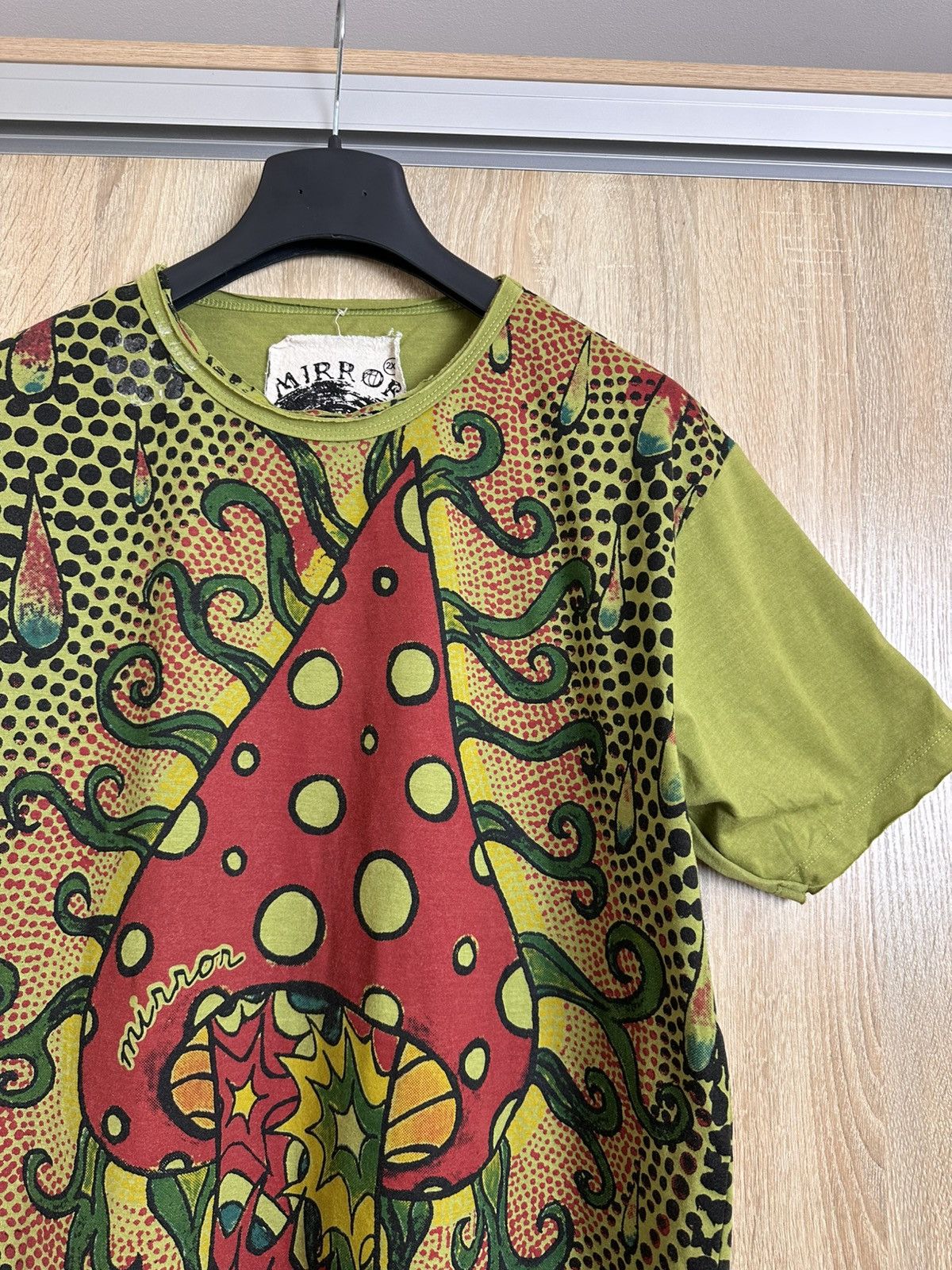 Japanese Brand 🔥 Mirror LSD Mushroom Multicolour All Print Vintage T Shirt Size US XXL / EU 58 / 5 - 1 Thumbnail
