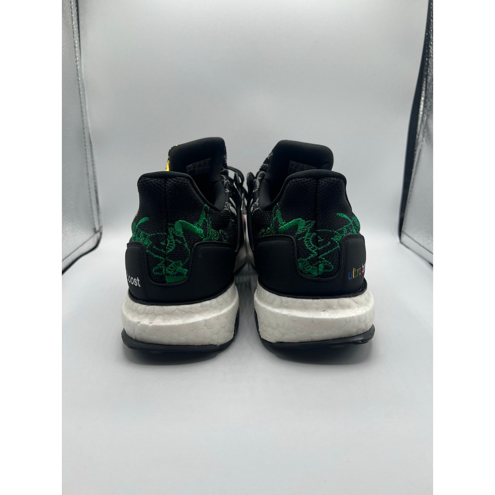 Adidas Adidas Ultraboost DNA J “Sport Goofy Pack” size 7y/8.5 women Size US 8.5 / IT 38.5 - 4 Thumbnail