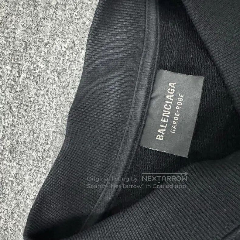 Balenciaga Balenciaga Lock sweater Size US L / EU 52-54 / 3 - 4 Thumbnail
