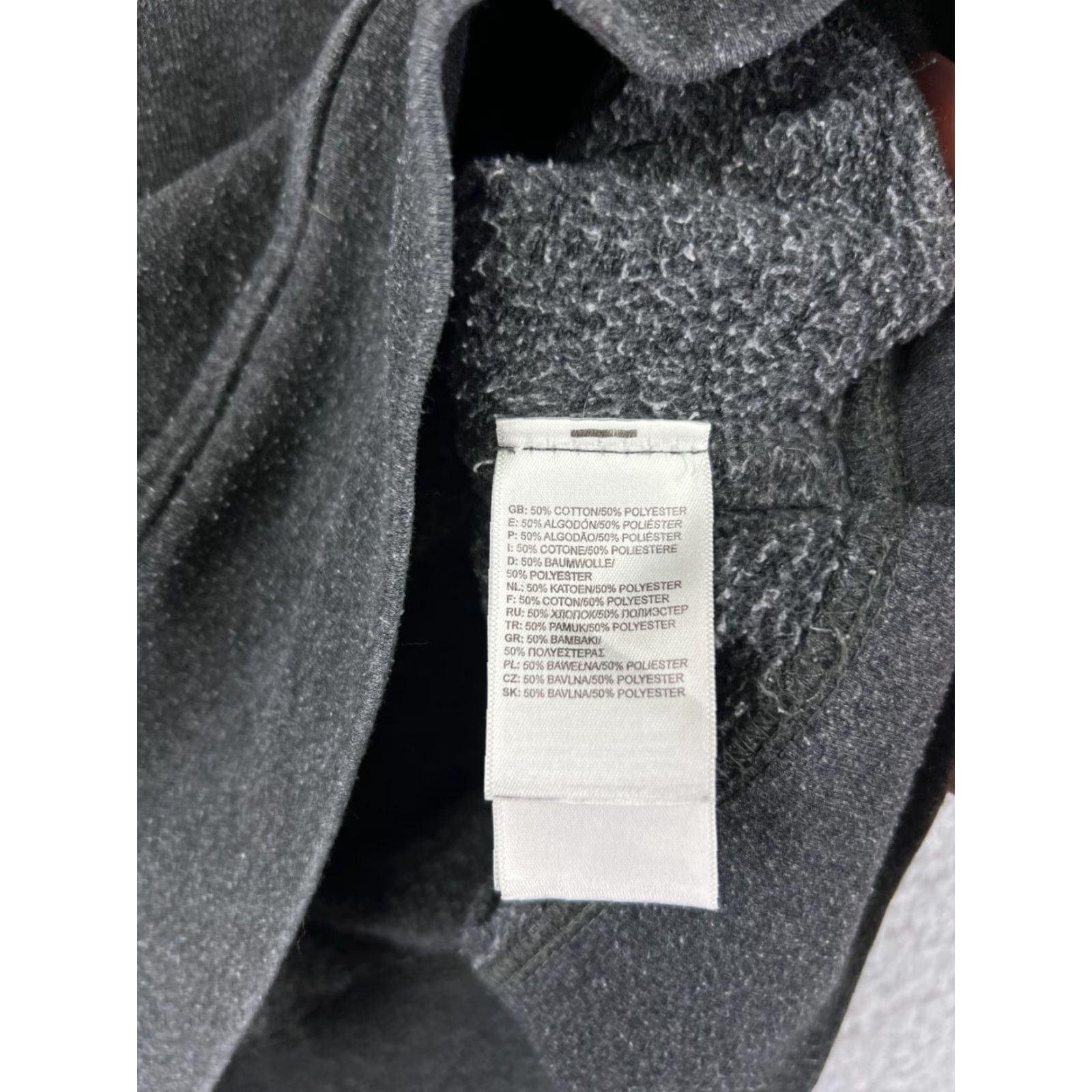 The North Face The North Face Mens Hoodie Hoodie Small Gray Cotton Blend Jersey Pilling, logo shows cracking, please review all photos. Size US S / EU 44-46 / 1 - 4 Thumbnail