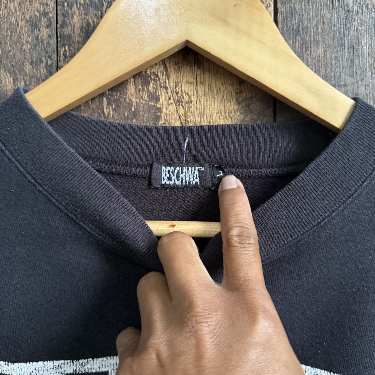 Other Vintage Beschwa Crewneck Sweatshirt Size US L / EU 52-54 / 3 - 4 Thumbnail