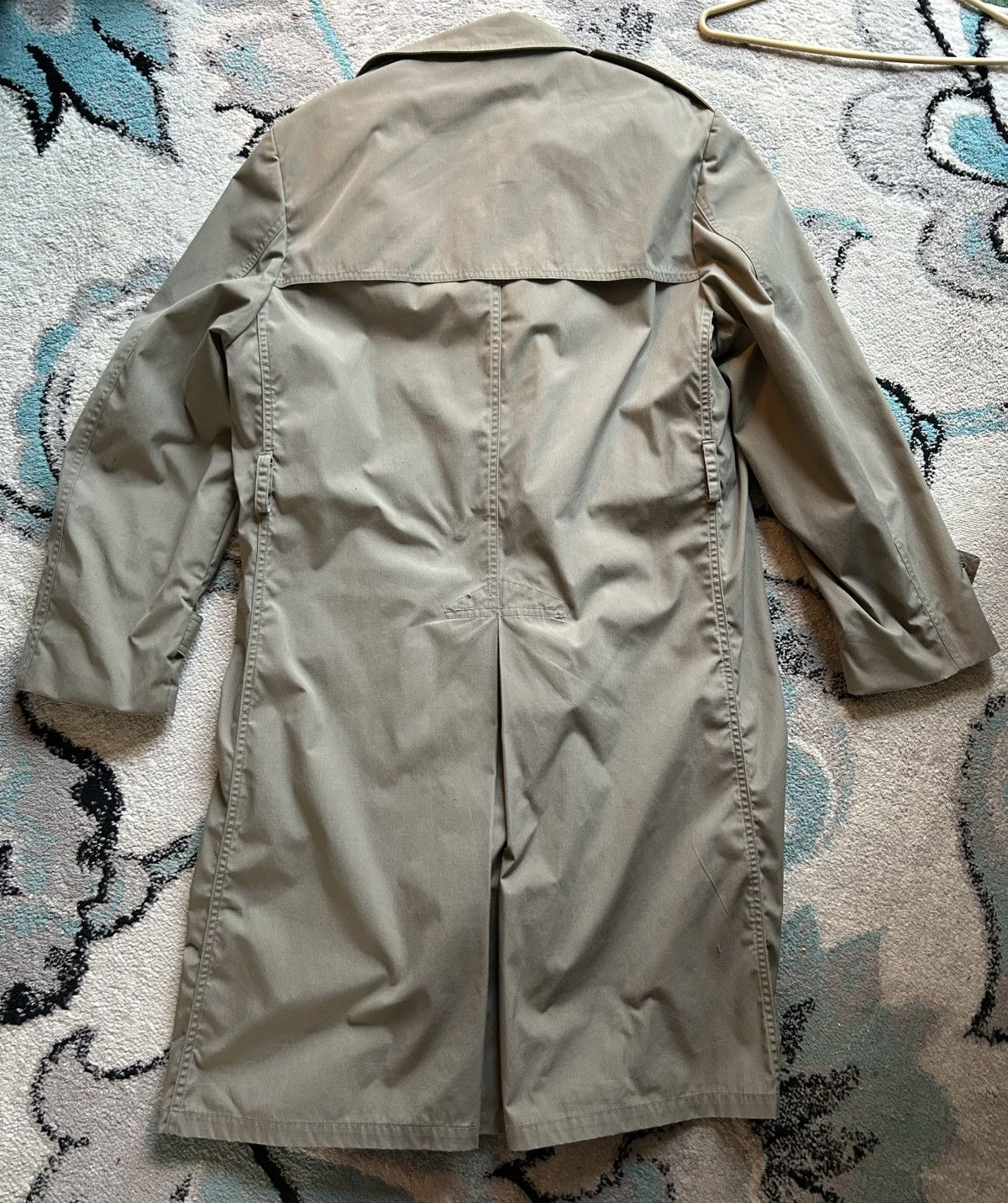 Vintage Military trench coat Size US M / EU 48-50 / 2 - 3 Thumbnail