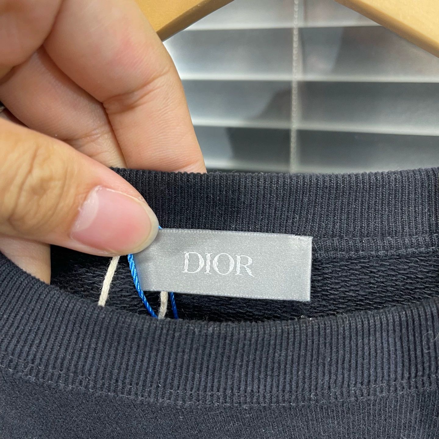 Dior Dior 25ss Chest Small Logo Crewneck S 99 New Size US S / EU 44-46 / 1 - 3 Thumbnail