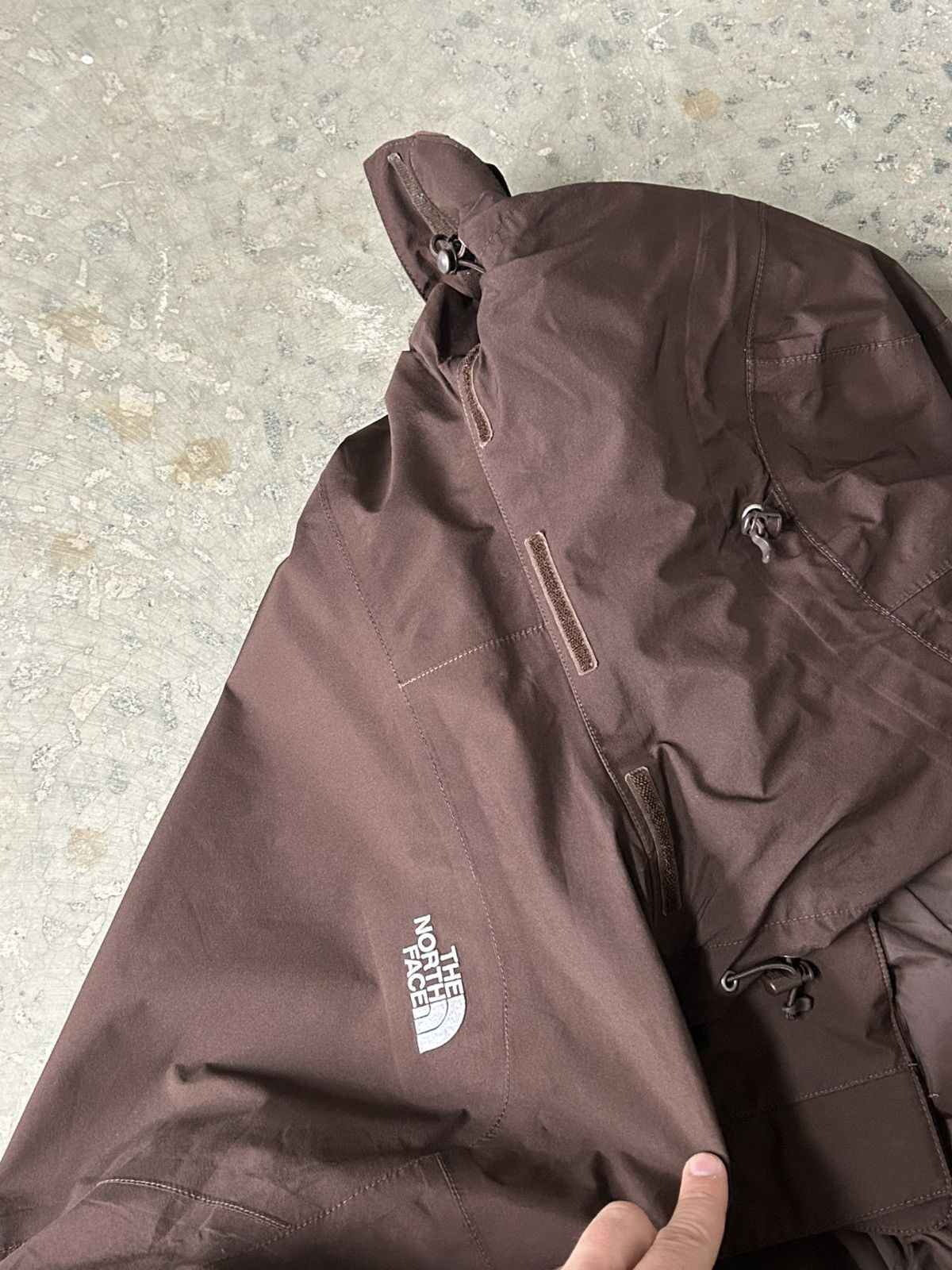 Goretex Vintage 90s The North Face Goretex Jacket TNF Brown Size S / US 4 / IT 40 - 21 Thumbnail