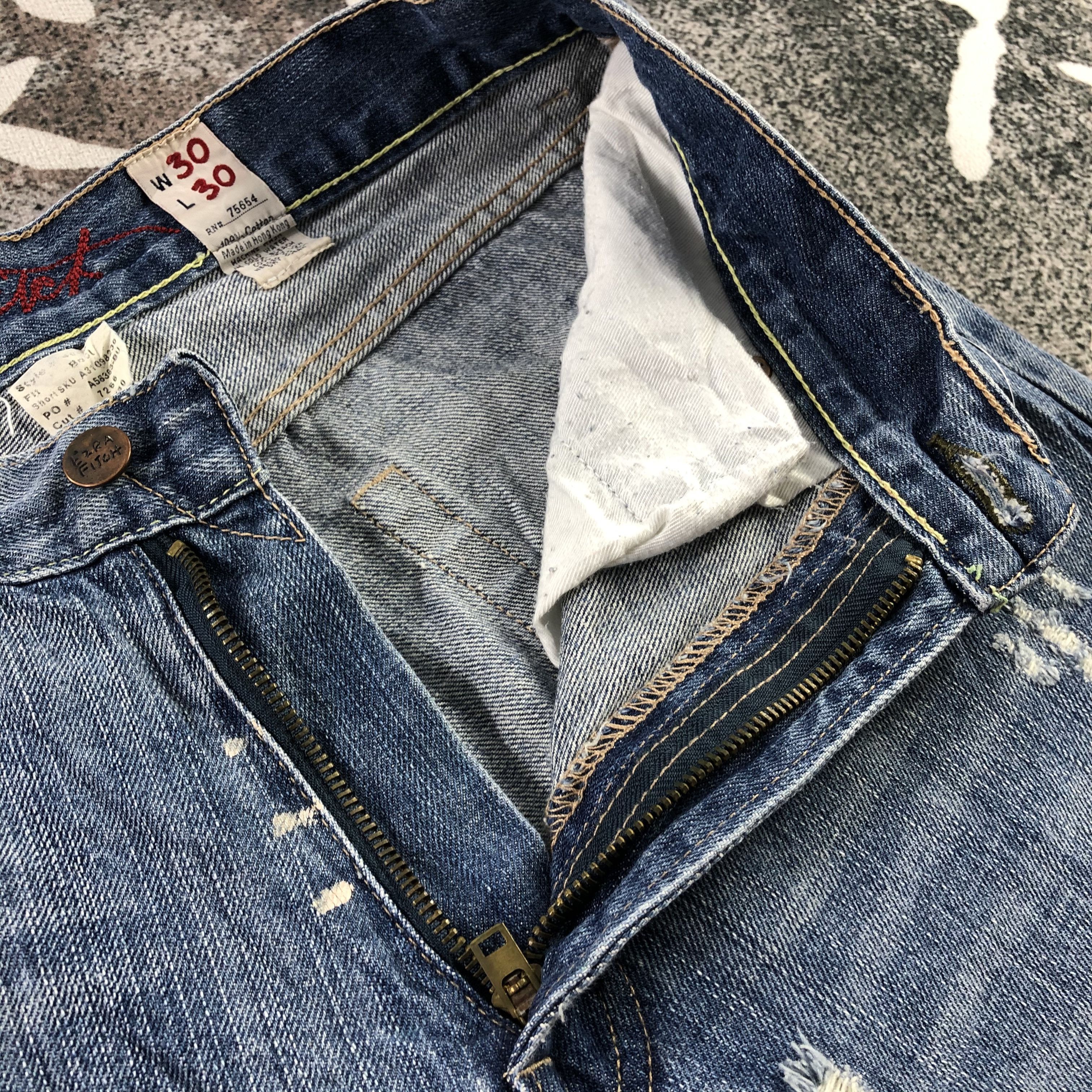 Vintage Ezra Fitch Jeans Medium Wash Distressed Denim KJ1455 Size US 30 / EU 46 - 12 Thumbnail
