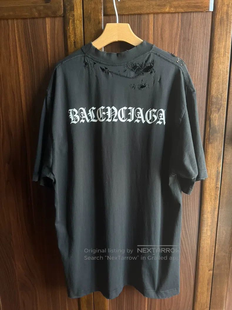Balenciaga Balenciaga Distressed Spell纹 Short Sleeve T-Shirt Size US M / EU 48-50 / 2 - 1 Thumbnail