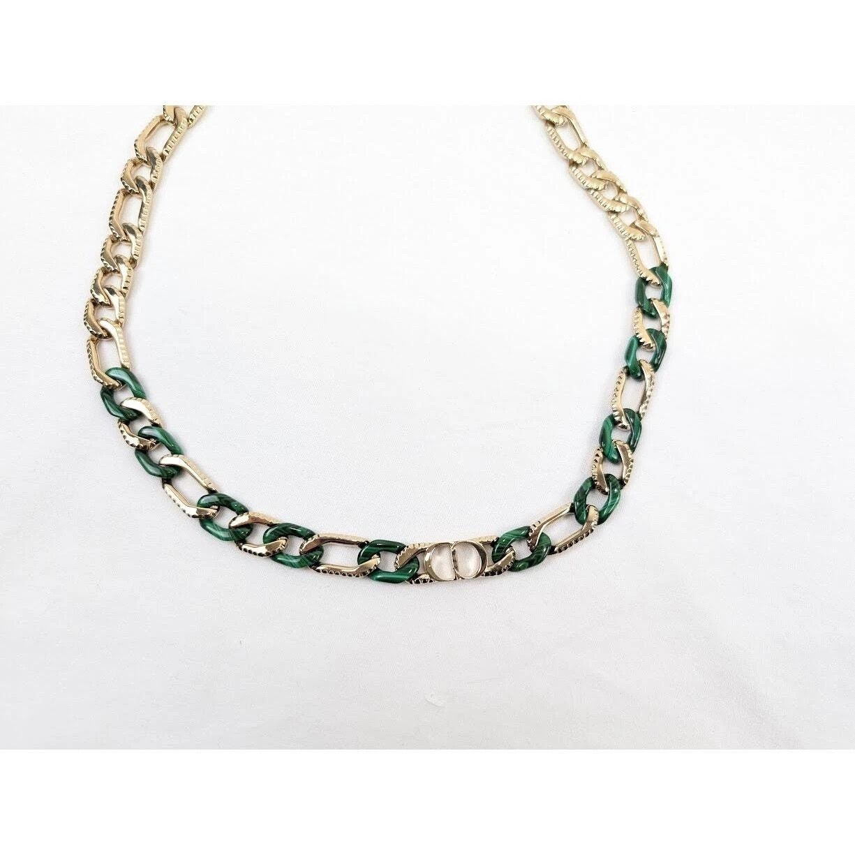 Dior o1rshd1 Size: OS / MCJ Fashion JWL Bracelet in Gold/Green Size ONE SIZE - 14 Thumbnail