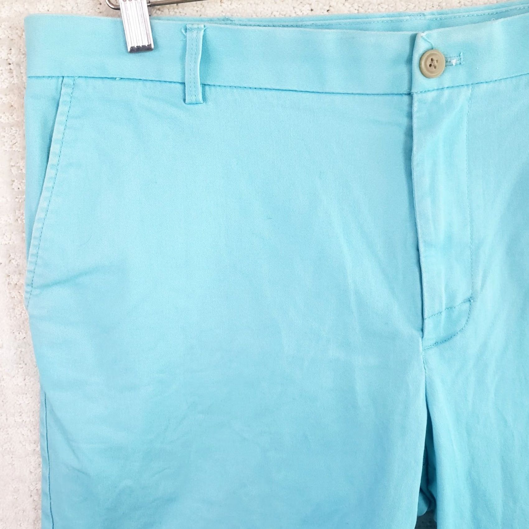 Izod VINTAGE Izod Saltwater Stretch Chino Shorts Men 36 10 Aqua Blue Cotton Spandex Size US 36 / EU 52 - 2 Thumbnail