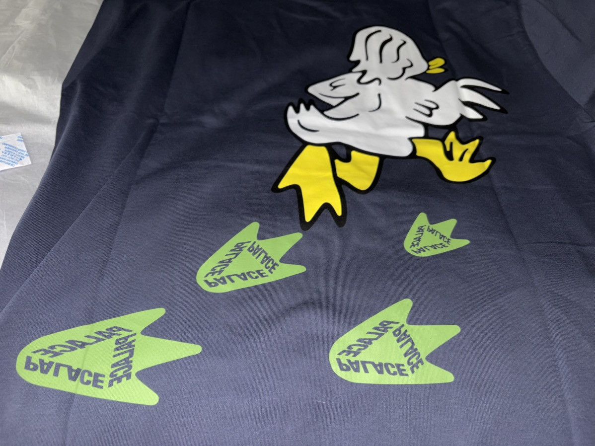 Palace Palace Duck Off T-Shirt Navy Size US XL / EU 56 / 4 - 2 Thumbnail