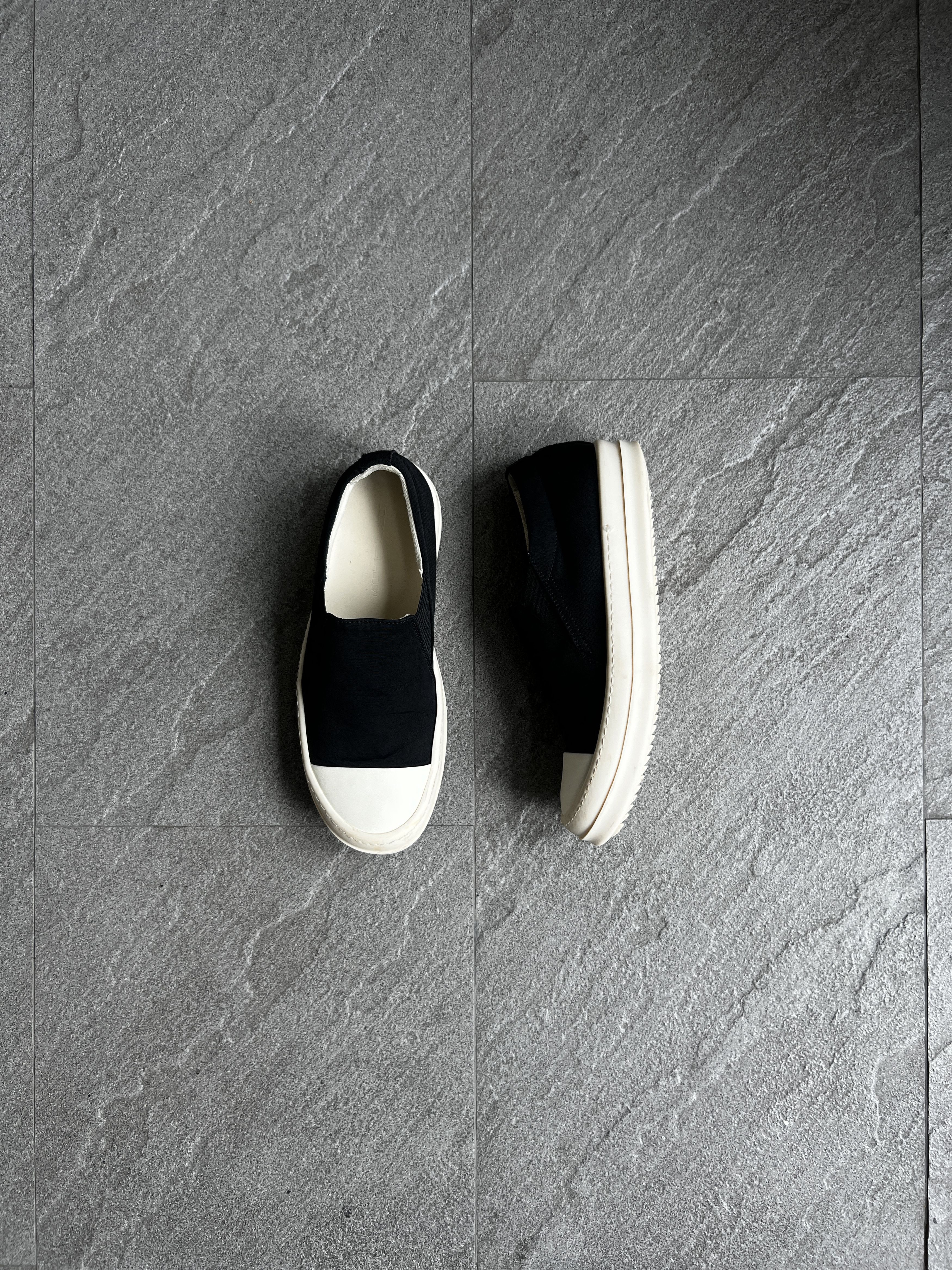 Rick Owens Drkshdw Rick Owens DRKSHDW Slip On Sneakers EU37.5 Size US 7.5 / IT 37.5 - 2 Thumbnail