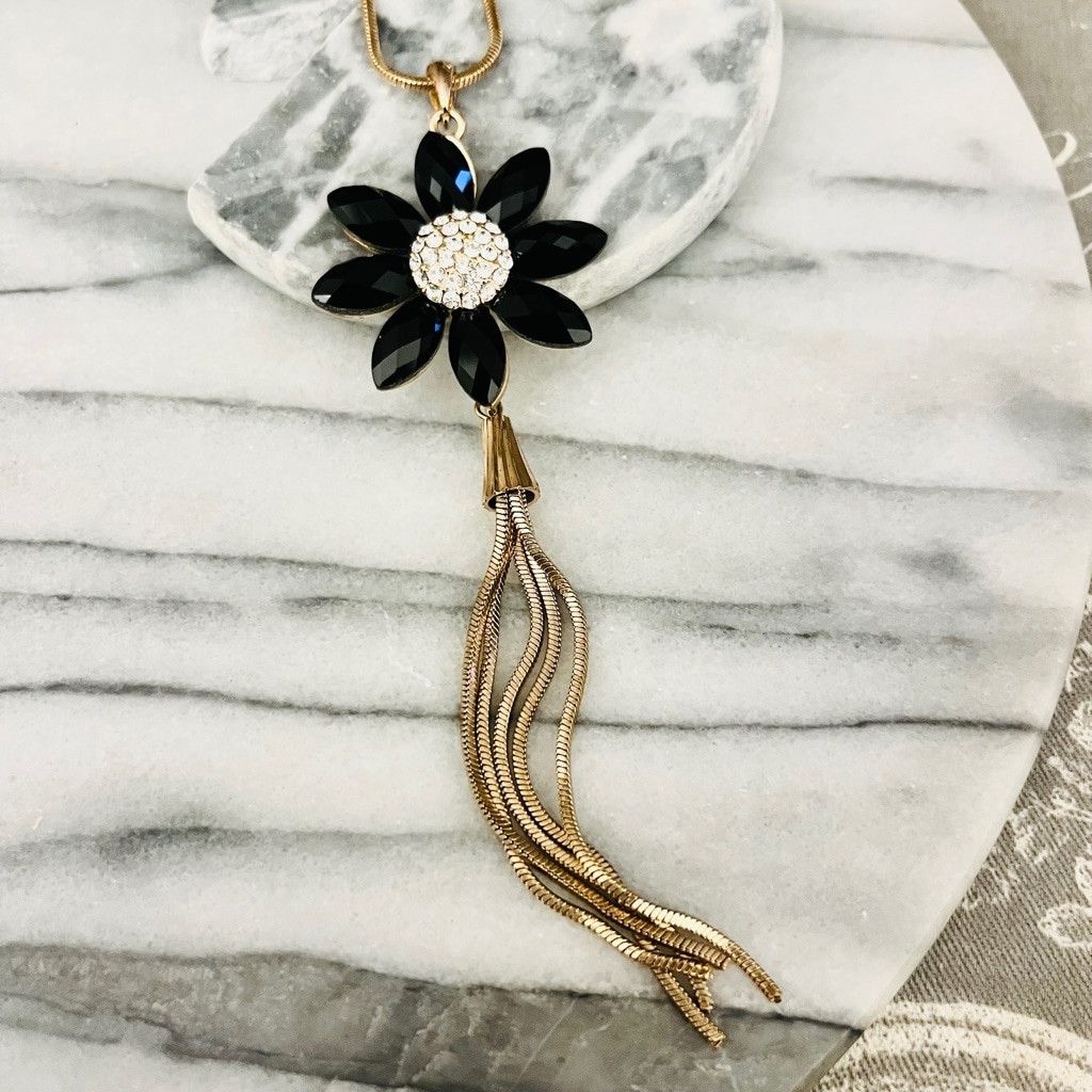 Vintage Black Crystal Flower Necklace Pendant Dangle Tassel Chain Size ONE SIZE - 4 Thumbnail
