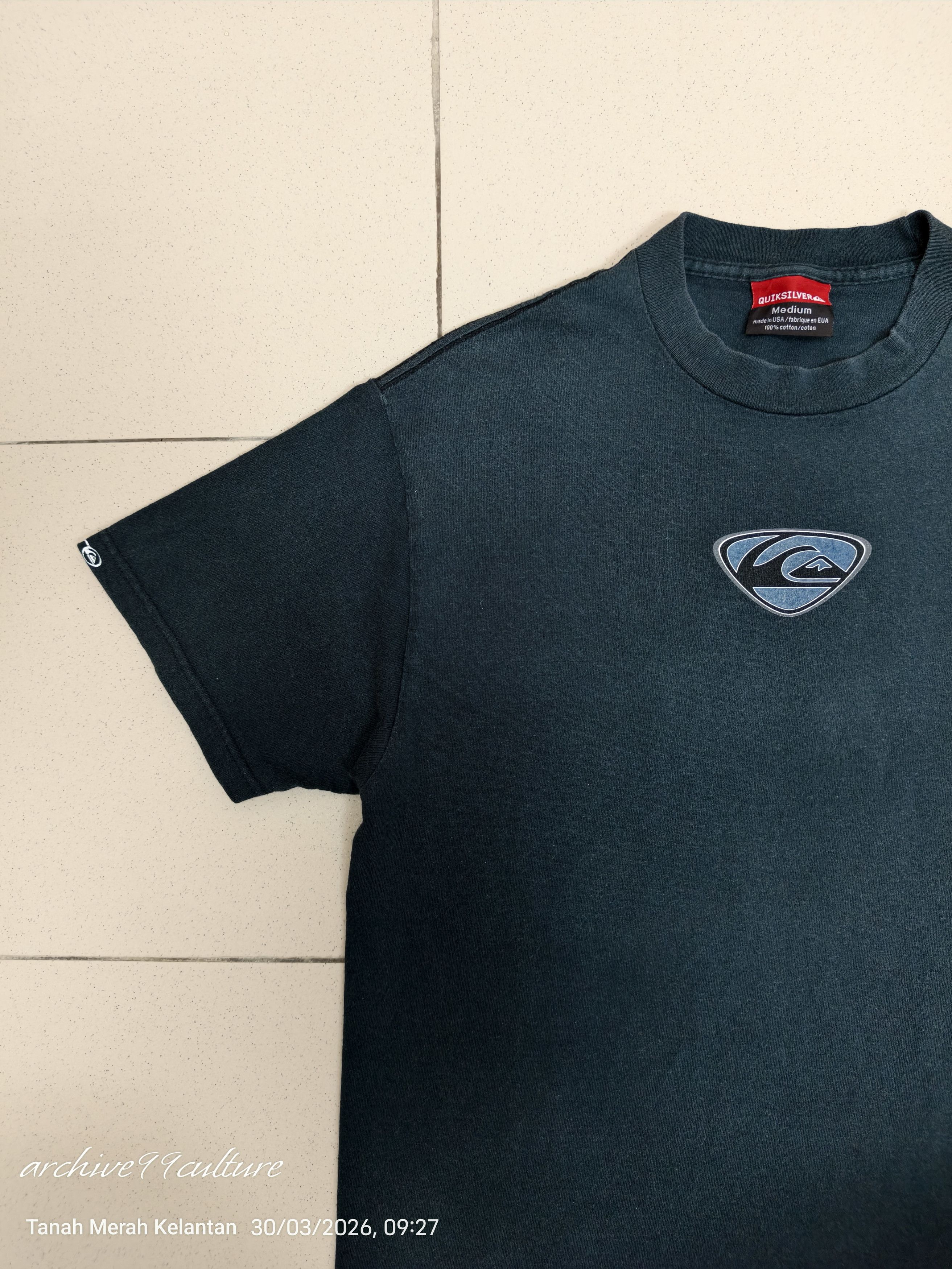 Quiksilver late 90s early Y2K Quiksilver "Shield Logo" T shirt USA Size US M / EU 48-50 / 2 - 7 Thumbnail