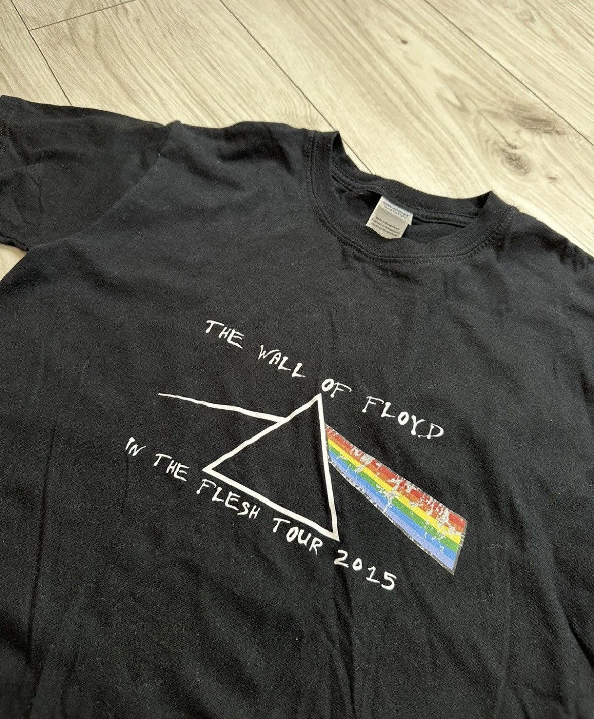 Band Tees × Pink Floyd × Vintage Well worn 2015 Pink Floyd T-Shirt Vintage Band tee Size US M / EU 48-50 / 2 - 2 Thumbnail