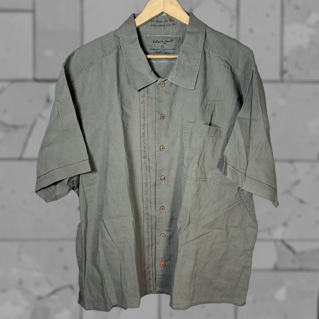 Life is Good VINTAGE Life is Good Mens Short Sleeve Linen Button-Down Shirt XL Gray Embroidered Casual Ruched Size US XL / EU 56 / 4 - 1 Thumbnail
