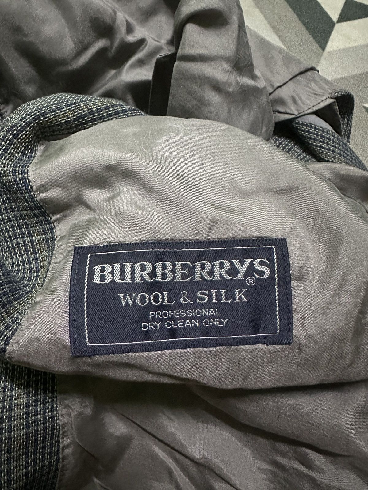 Burberry Burberrys blazer coat Size US M / EU 48-50 / 2 - 7 Thumbnail