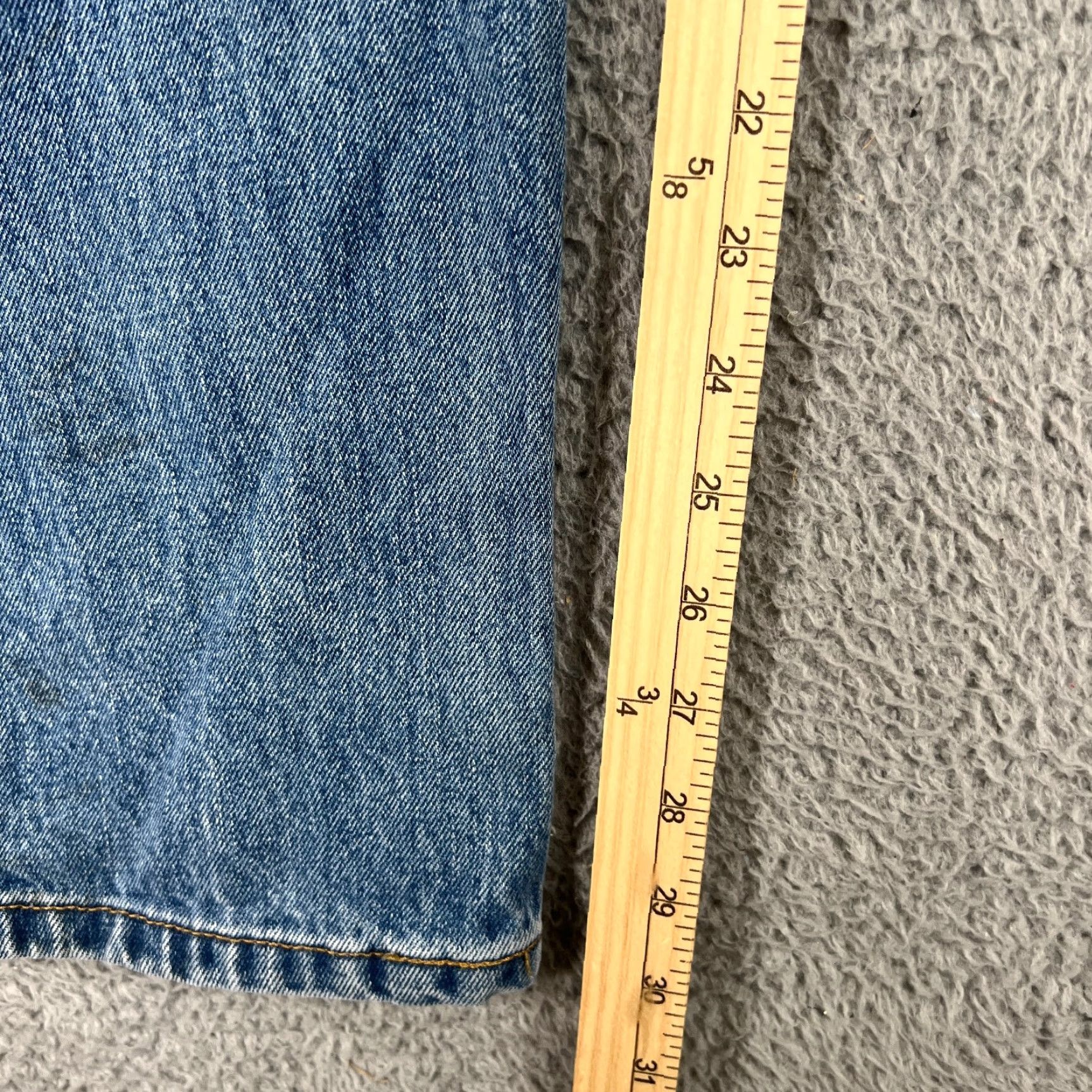 Levi's VINTAGE Levi's 550 Relaxed Fit Jeans Mens 36x30 Blue Denim Distressed Classic 80s Size US 36 / EU 52 - 6 Thumbnail