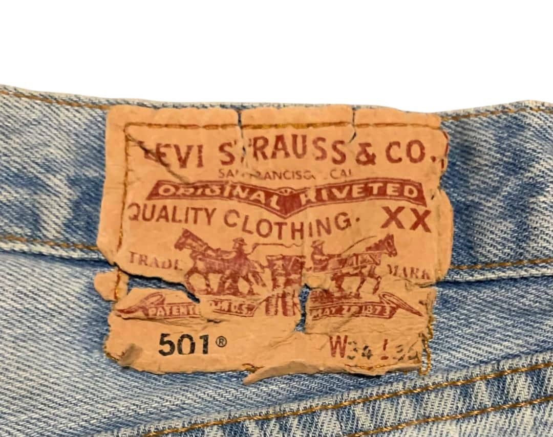 Levi's Vintage Levis 501 Straight Faded Blue Jeans Distressed Size US 34 / EU 50 - 13 Thumbnail