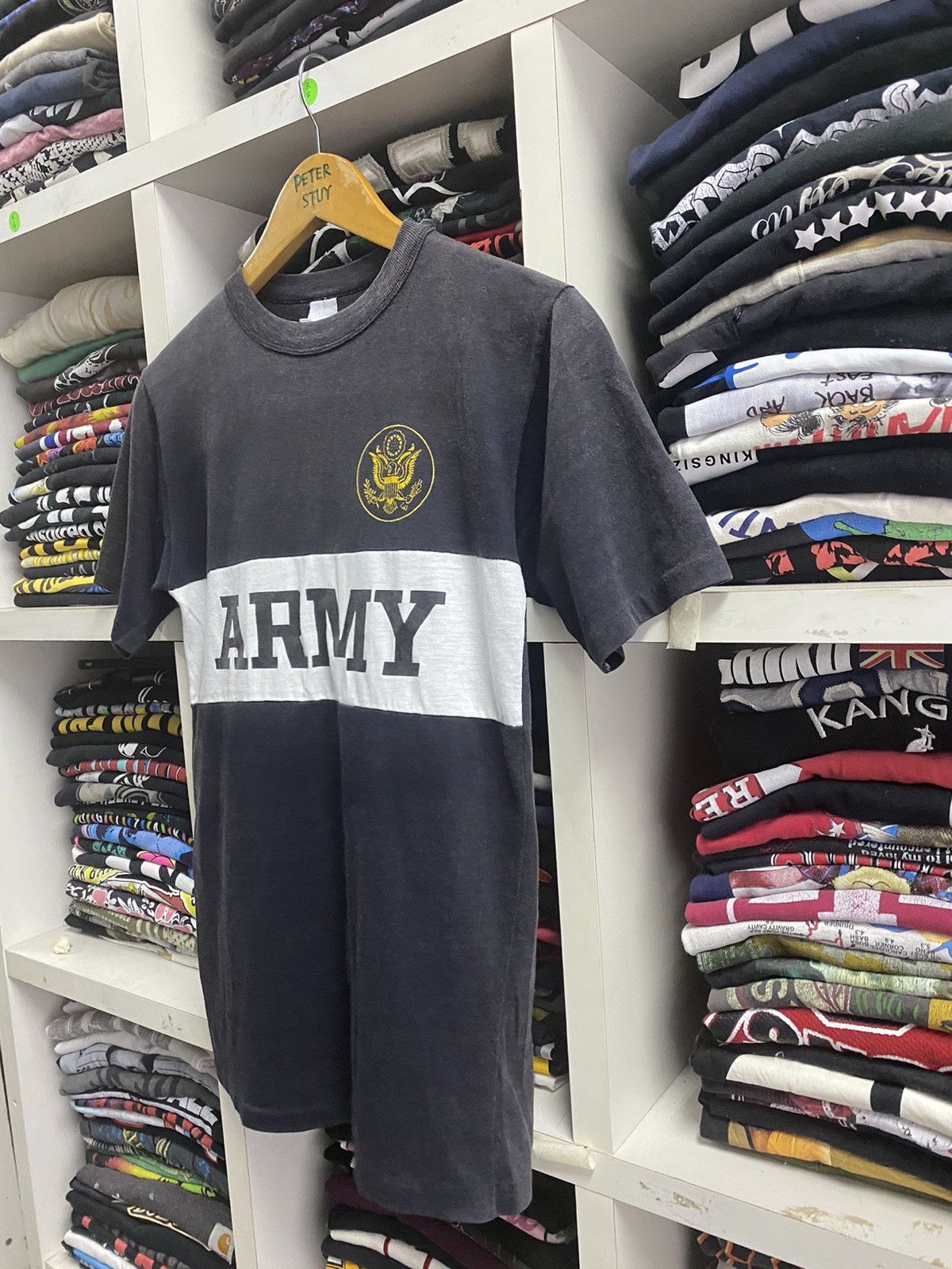 Vintage Vintage 80s Army T-shirt Size US XS / EU 42 / 0 - 3 Thumbnail